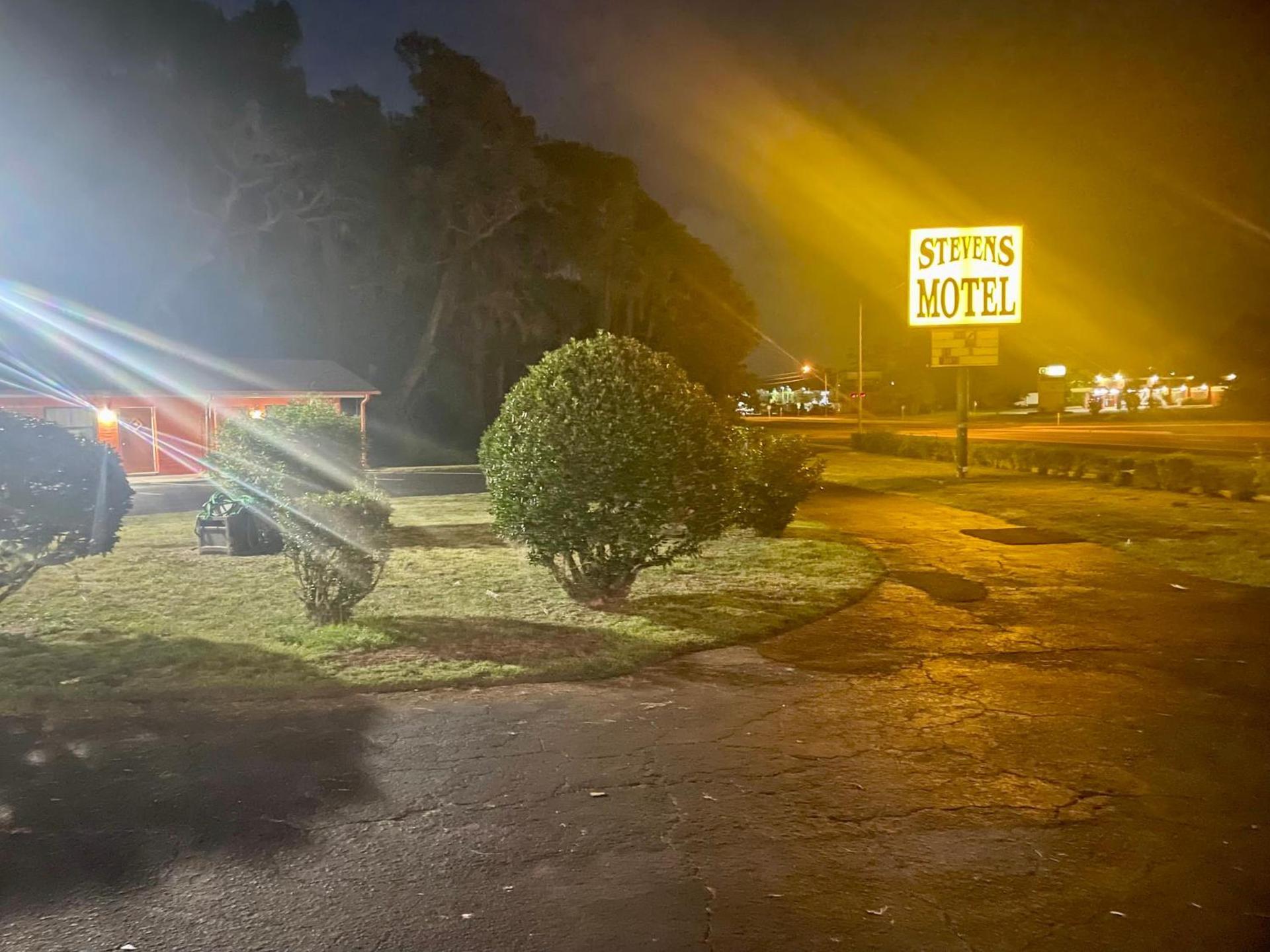 Stevens Motel by Capital O Ocala US 27 photo 8