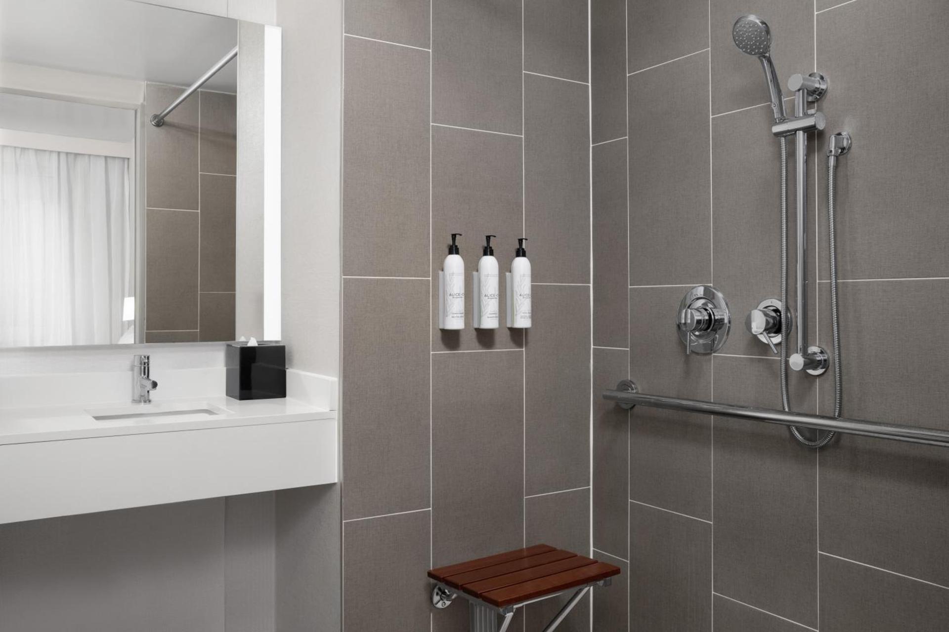 TownePlace Suites by Marriott New York Manhattan/Times Square photo 8