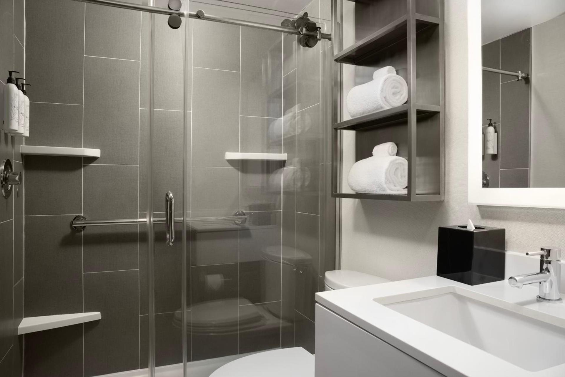 TownePlace Suites by Marriott New York Manhattan/Times Square photo 6