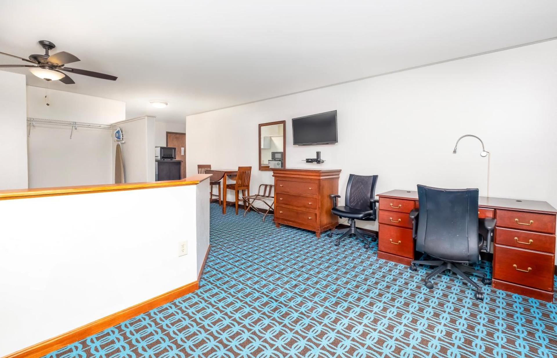 Spark By Hilton Freeport photo 53
