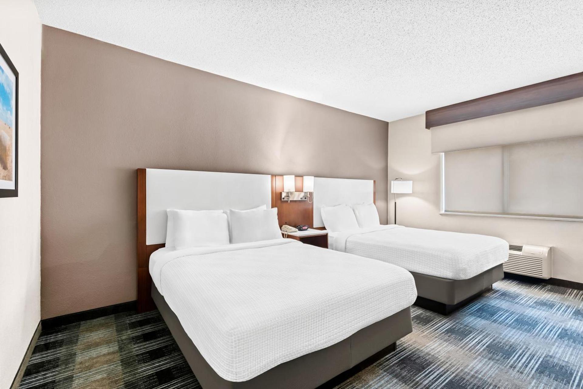 Best Western Ottumwa Inn & Suites photo 49