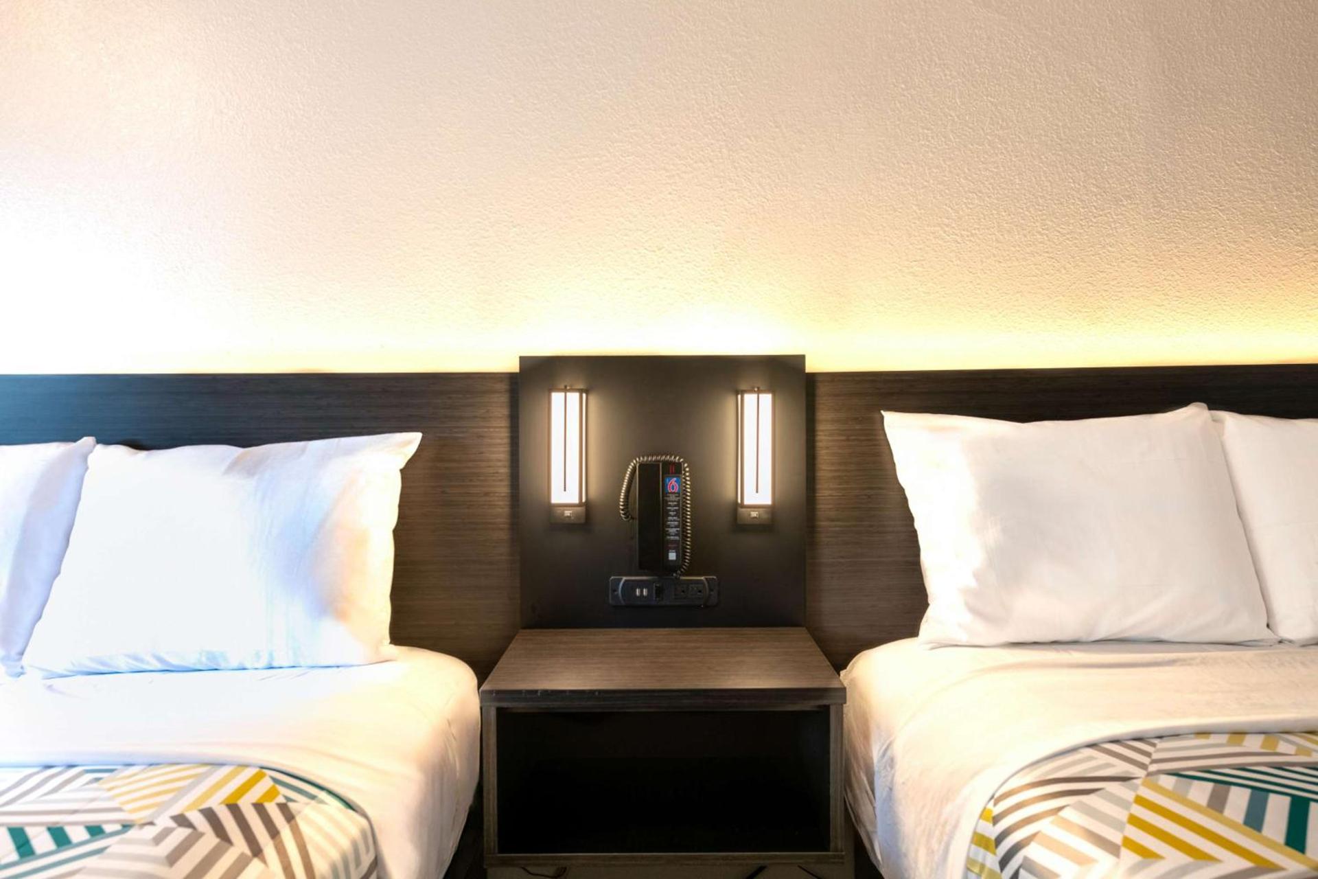 Motel 6-Charlotte, NC - Coliseum photo 9