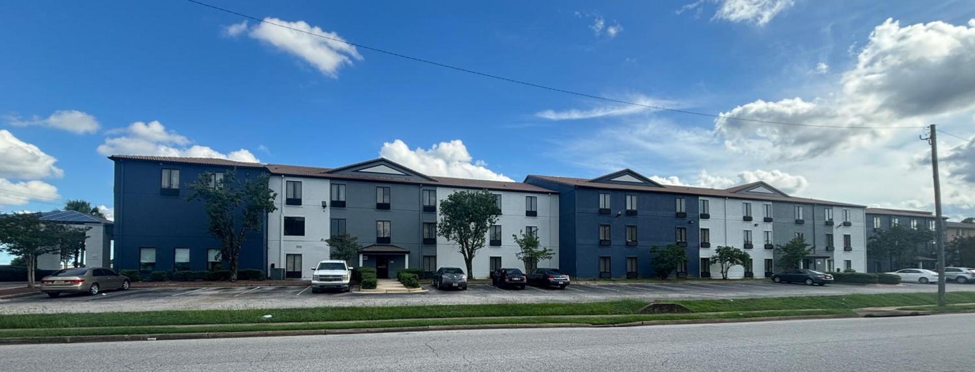 Quality Inn & Suites at Airport Blvd I-65 photo 43