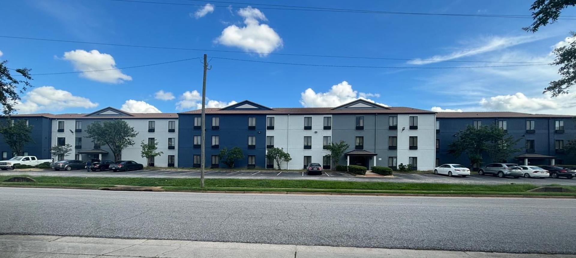 Quality Inn & Suites at Airport Blvd I-65 photo 46