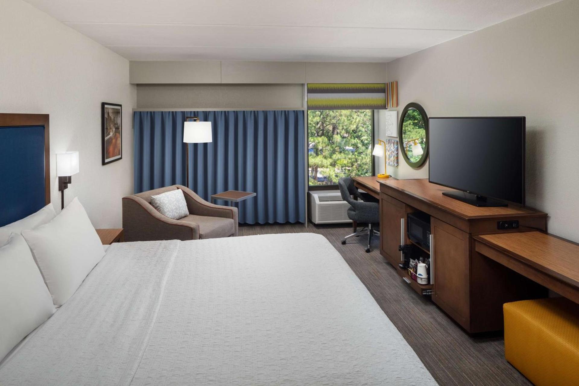 Hampton Inn Atlanta-Northlake photo 14