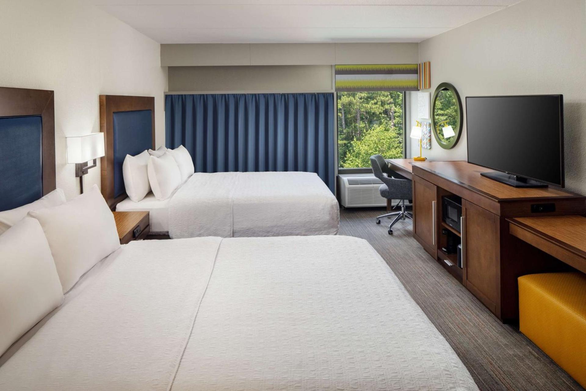 Hampton Inn Atlanta-Northlake photo 13