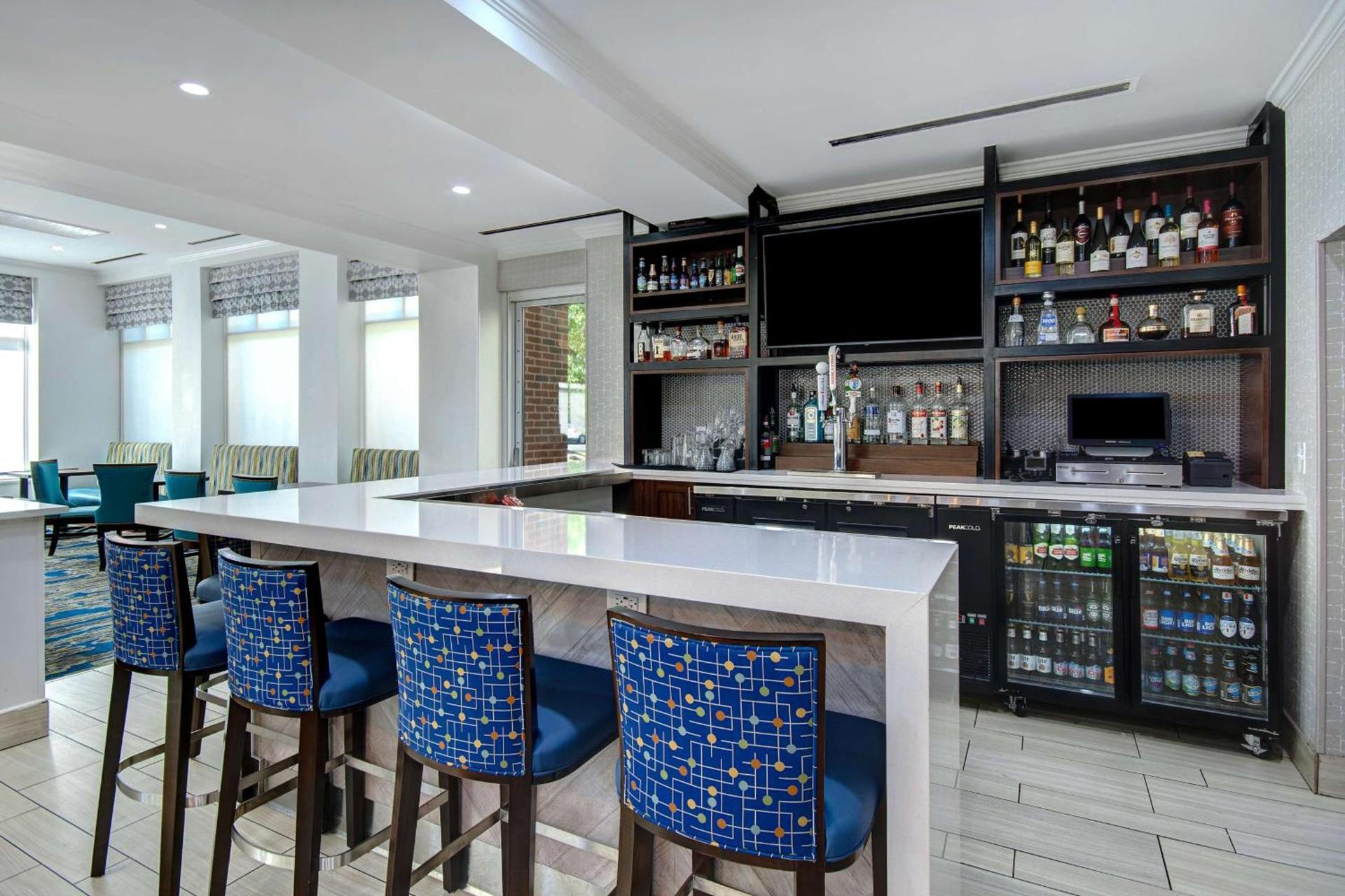 Hilton Garden Inn Detroit Metro Airport photo 48
