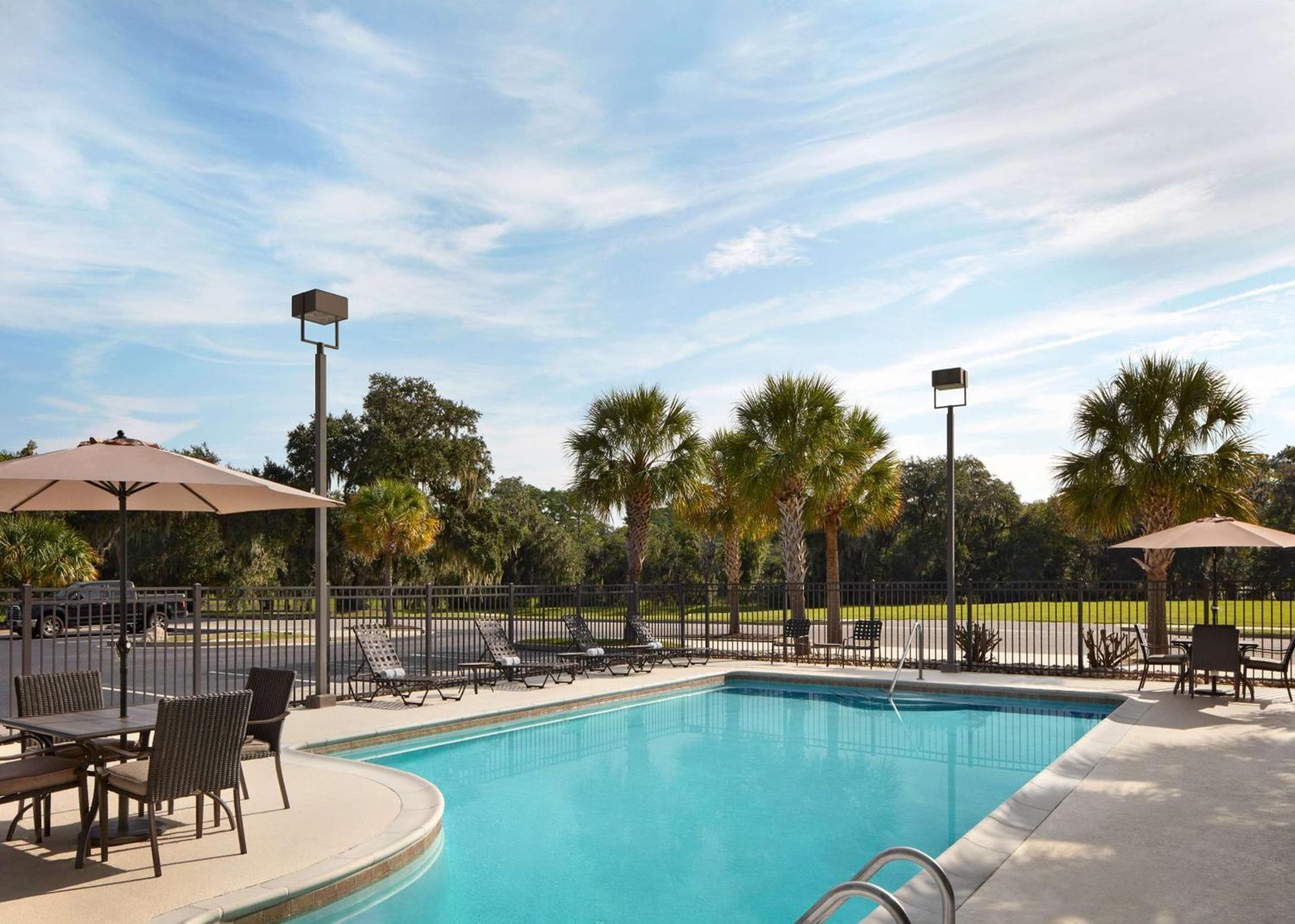 Hilton Garden Inn Beaufort photo 7