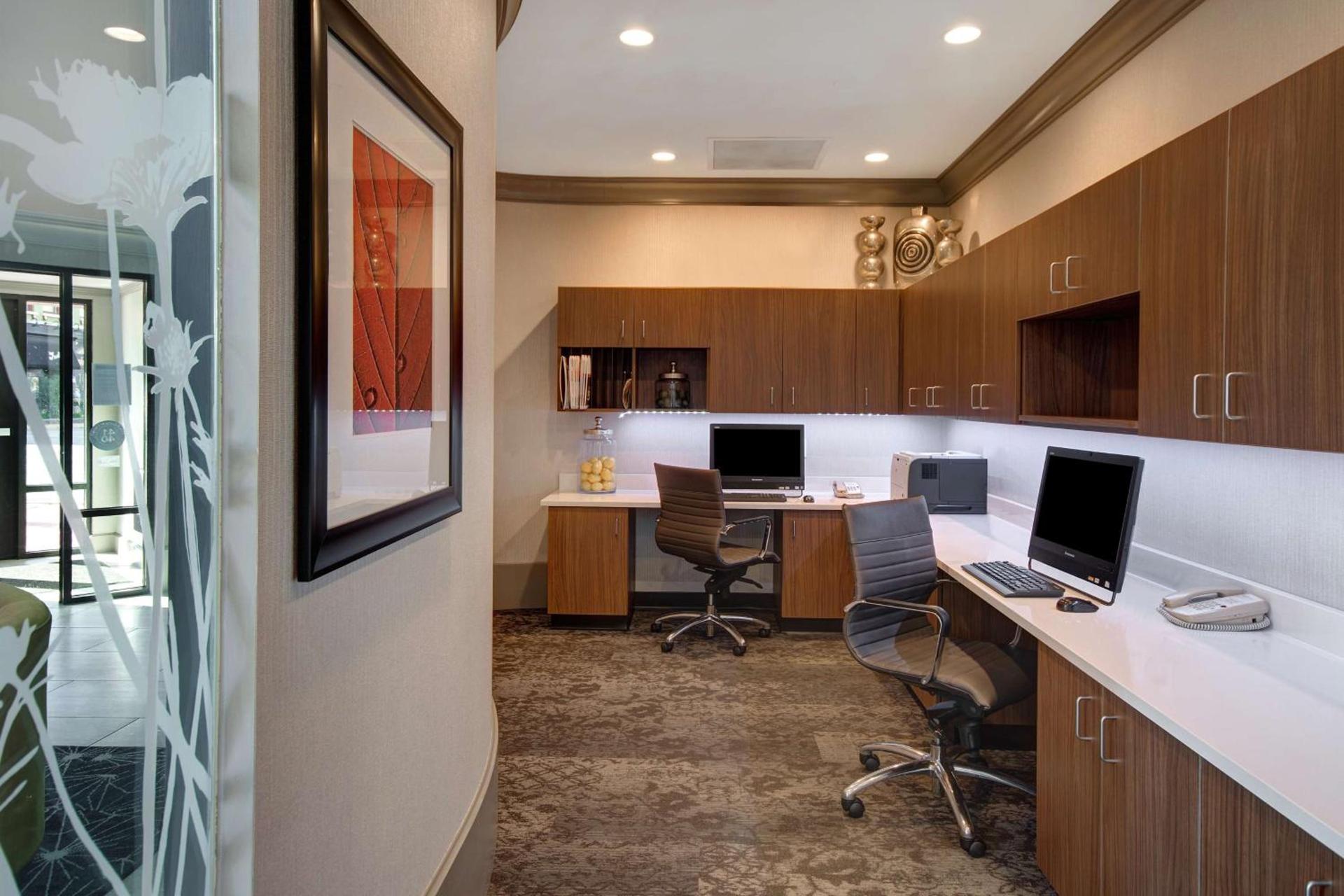 Hilton Garden Inn Terre Haute photo 65