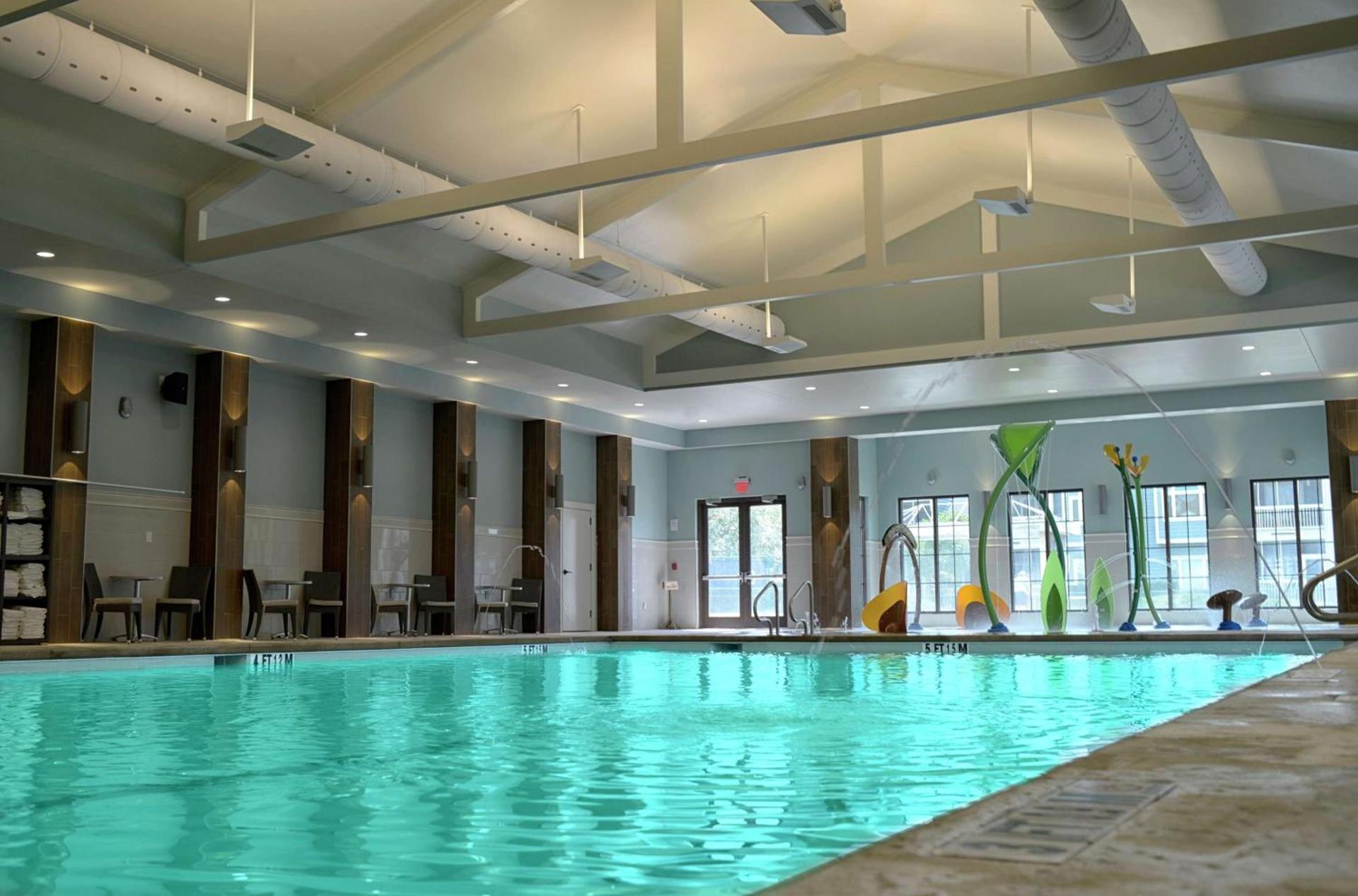 Royale Palms Condominiums photo 8