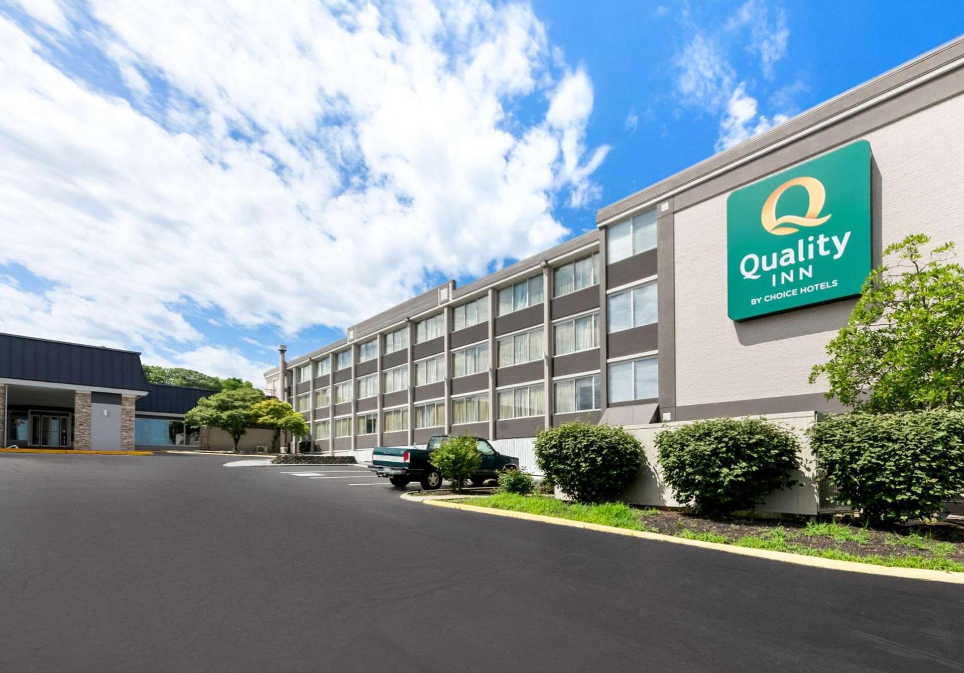 Quality Inn Dayton Airport photo 2