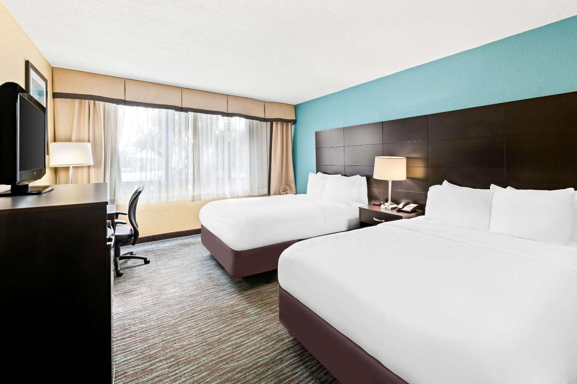 Quality Inn Dayton Airport photo 12