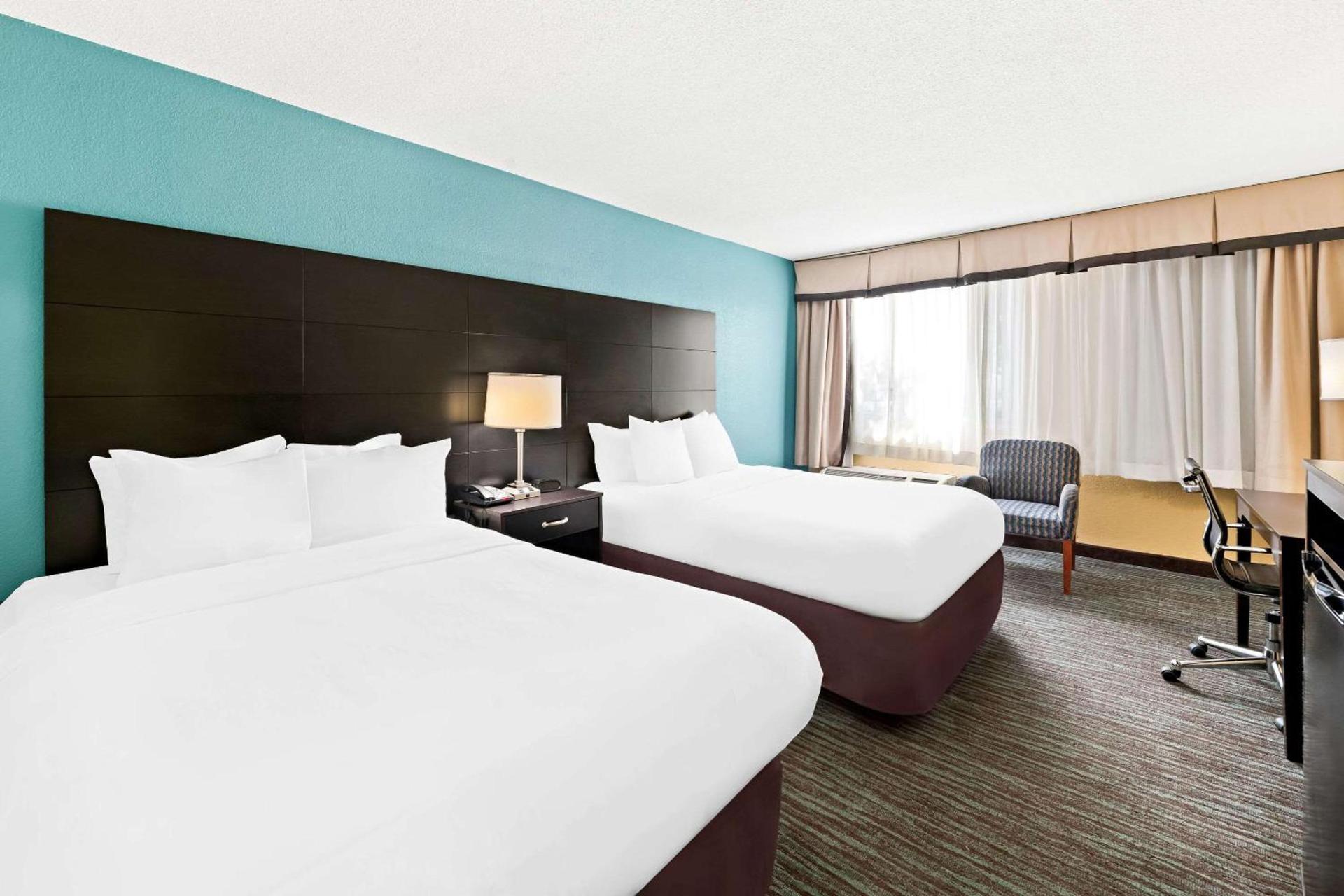 Quality Inn Dayton Airport photo 14