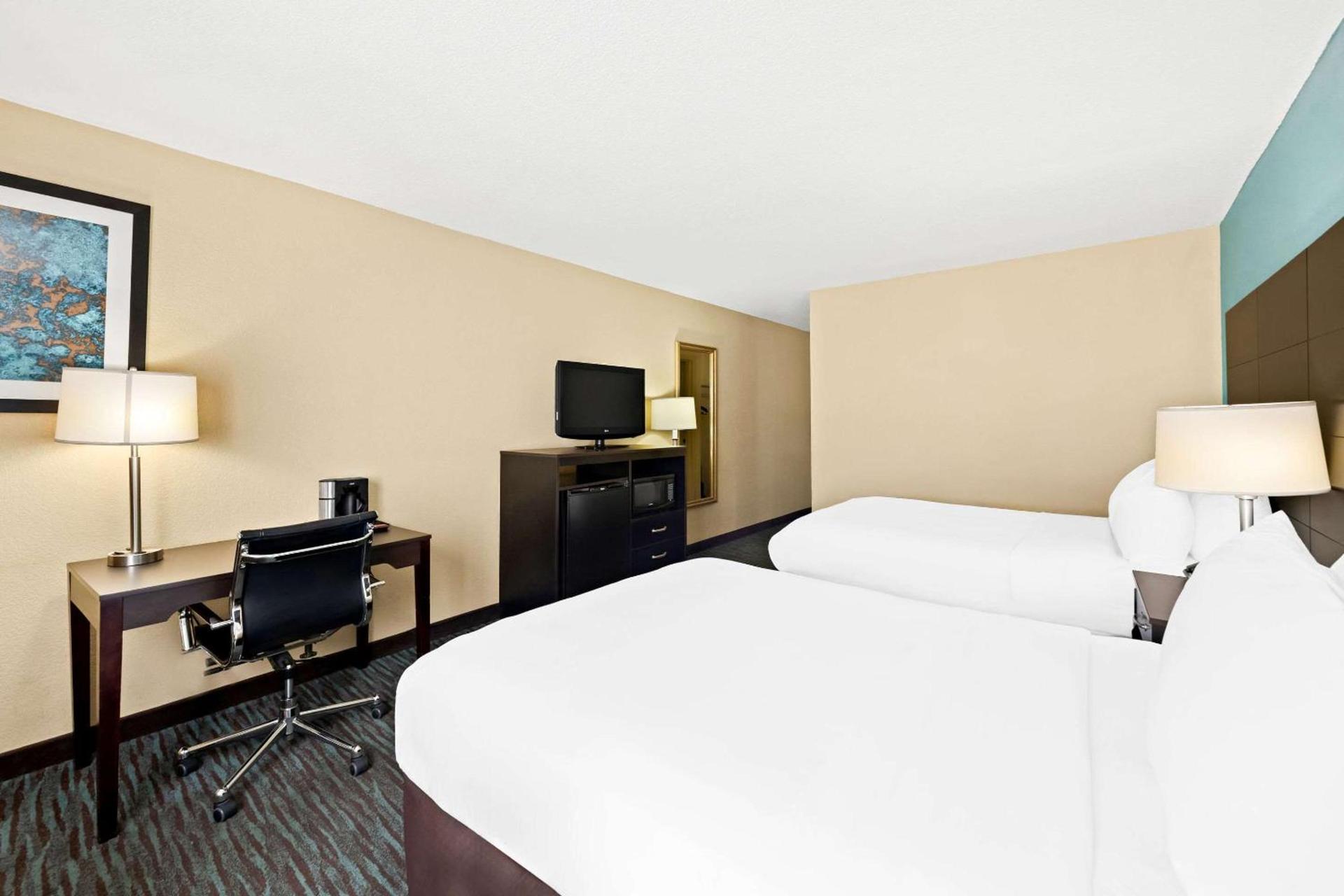 Quality Inn Dayton Airport photo 15