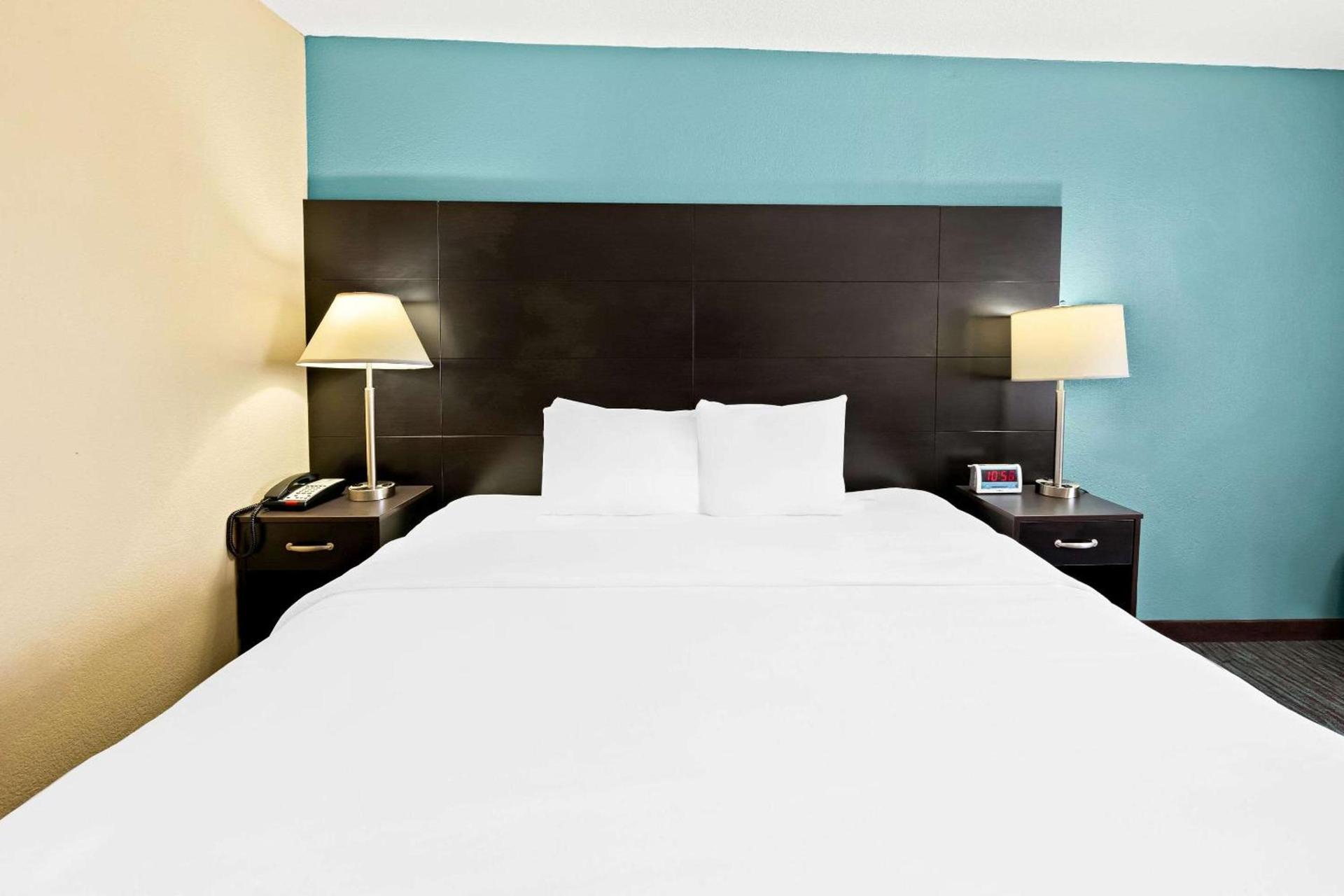 Quality Inn Dayton Airport photo 17