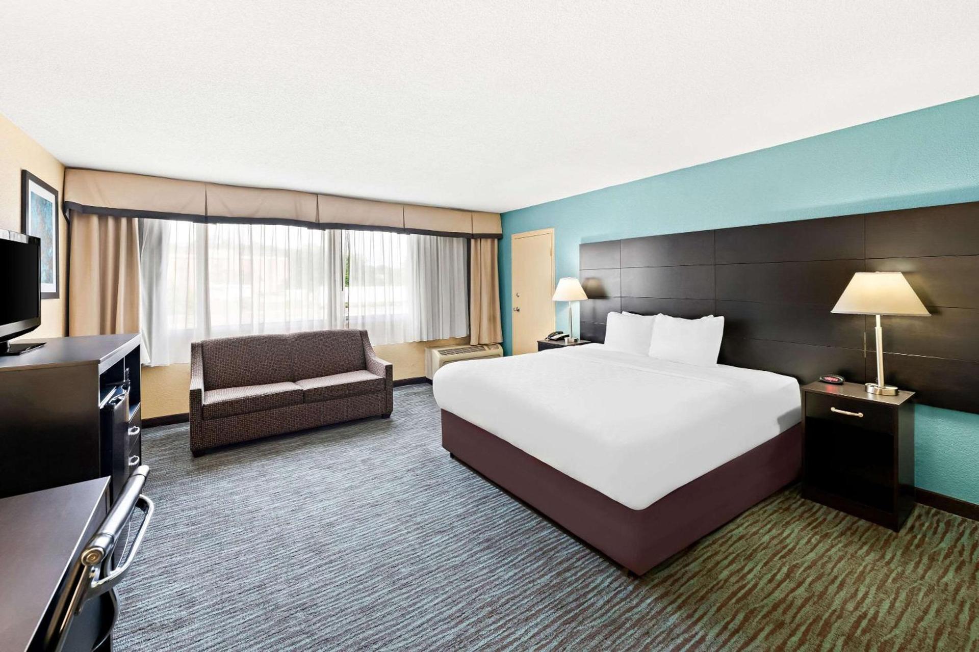 Quality Inn Dayton Airport photo 19