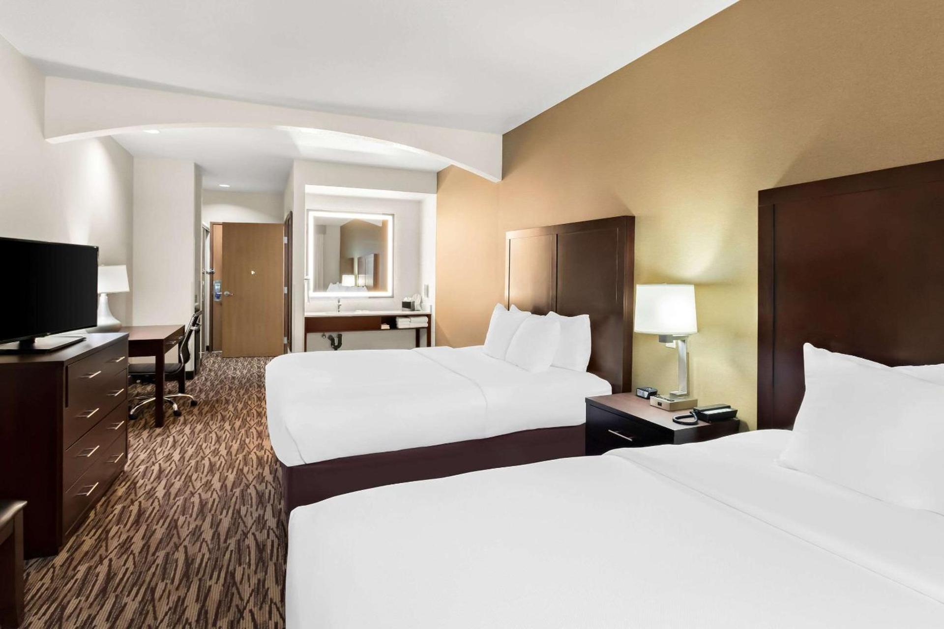 Comfort Suites Portland Airport photo 23