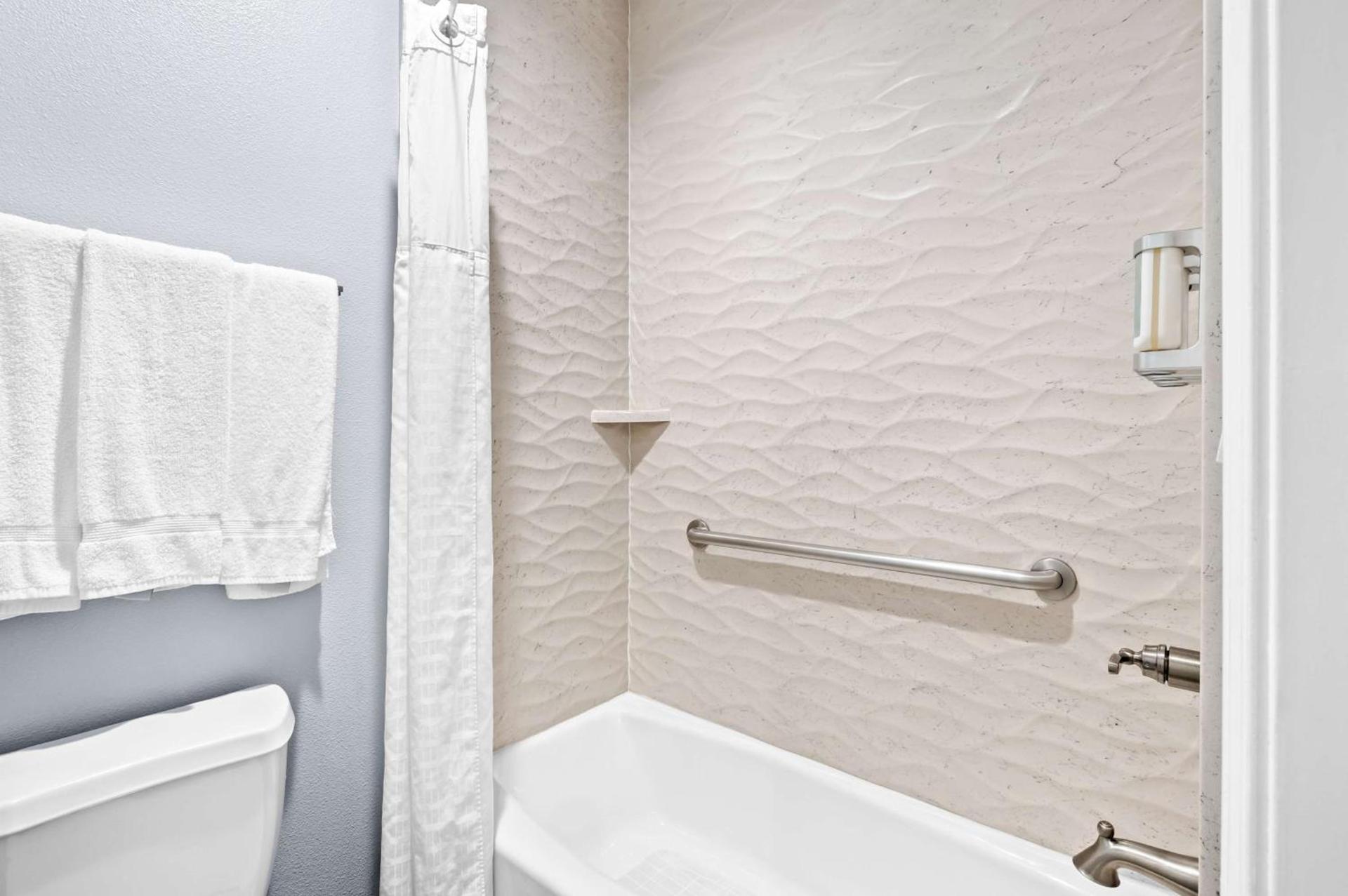 SureStay Hotel by Best Western Buena Park Anaheim photo 11