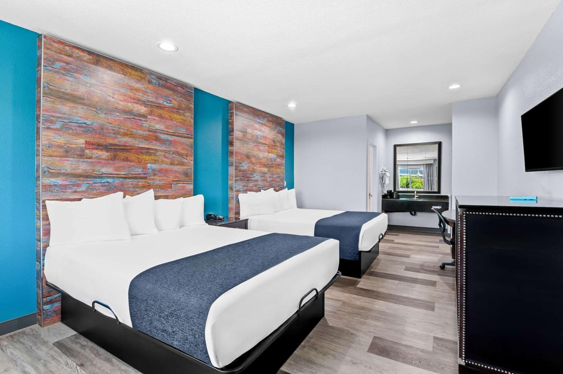 SureStay Hotel by Best Western Buena Park Anaheim photo 13