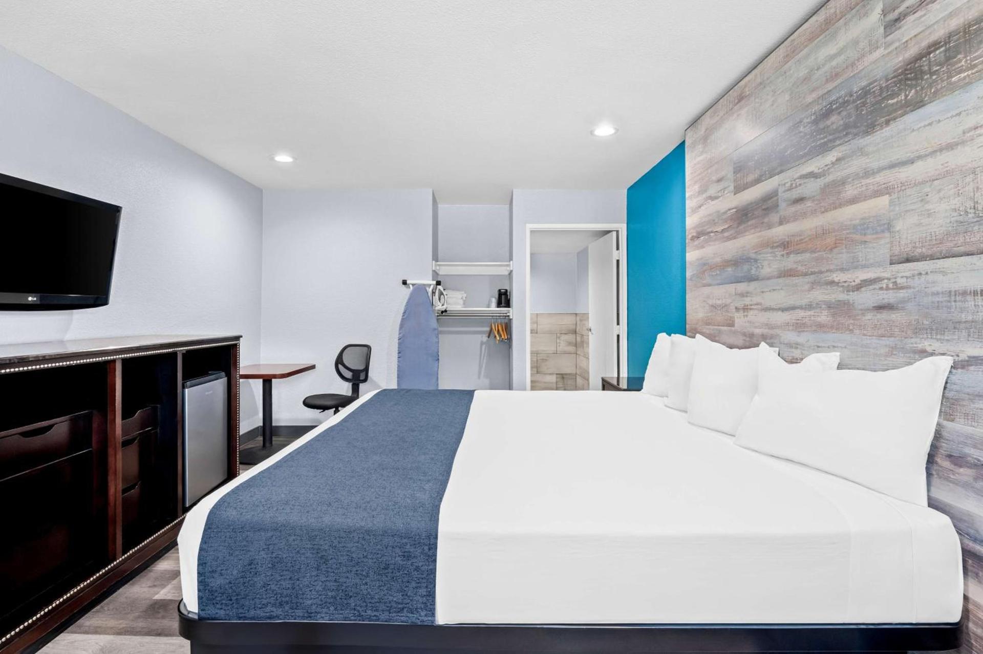 SureStay Hotel by Best Western Buena Park Anaheim photo 20