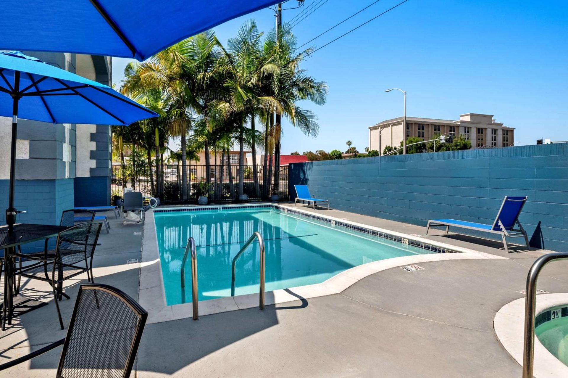 SureStay Hotel by Best Western Buena Park Anaheim photo 26