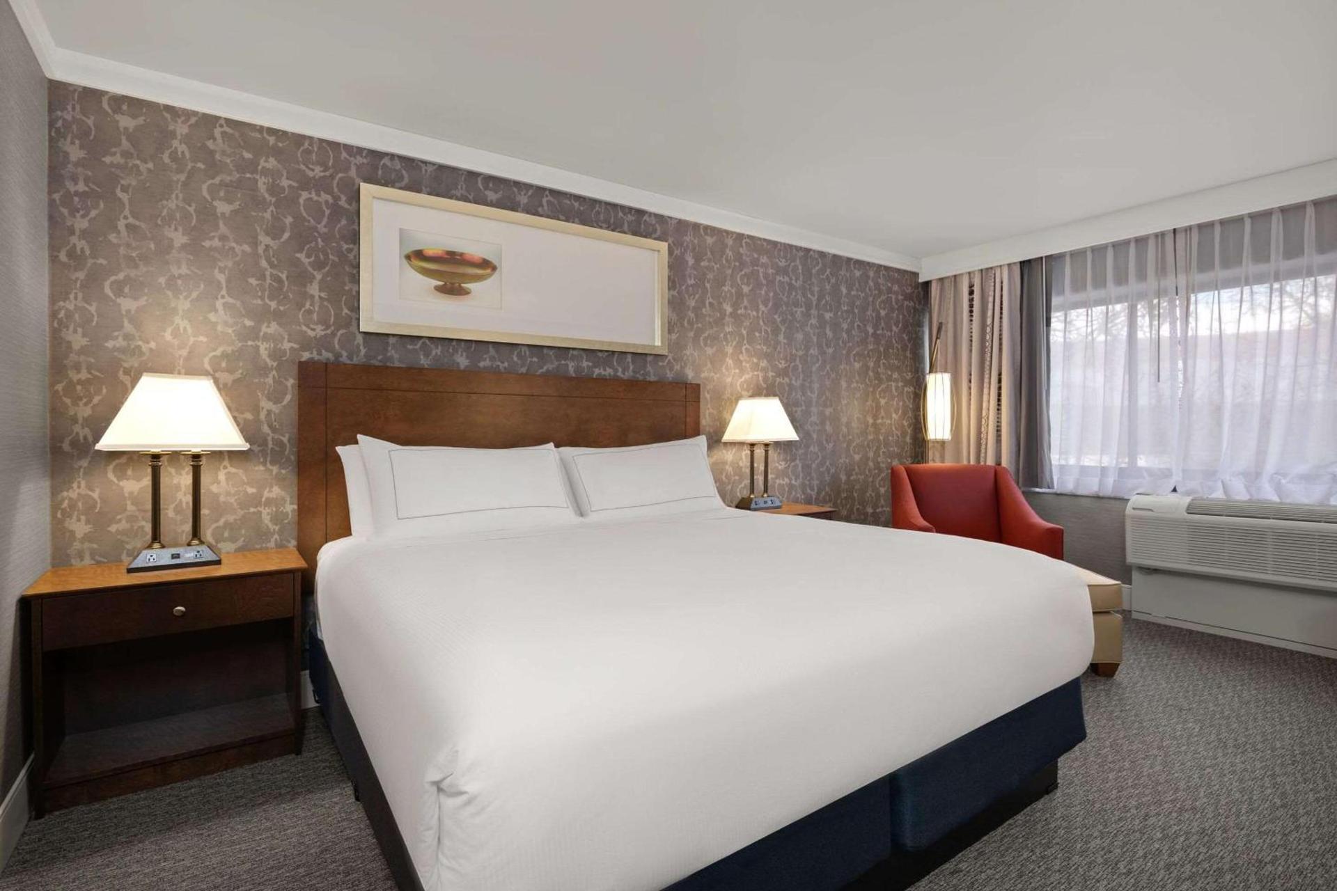 Radisson Hotel Corning photo 12