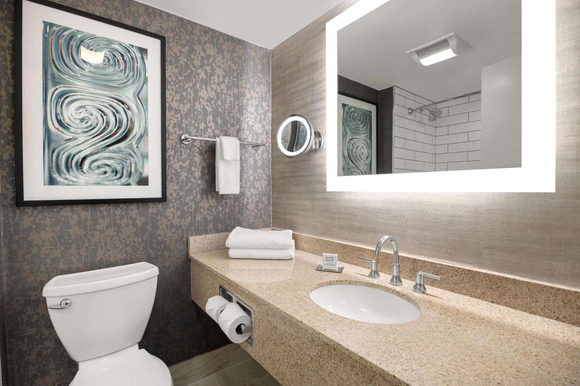 Radisson Hotel Corning photo 17