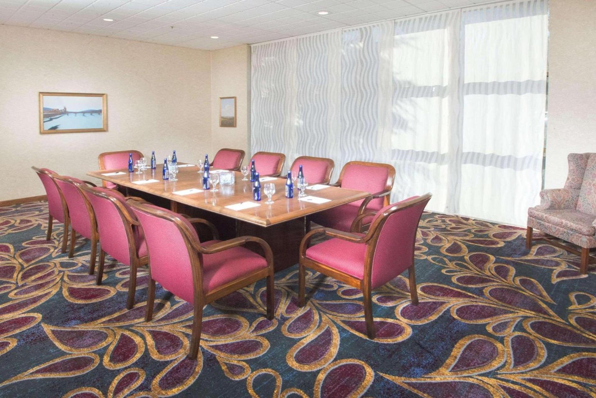 Radisson Hotel Corning photo 26