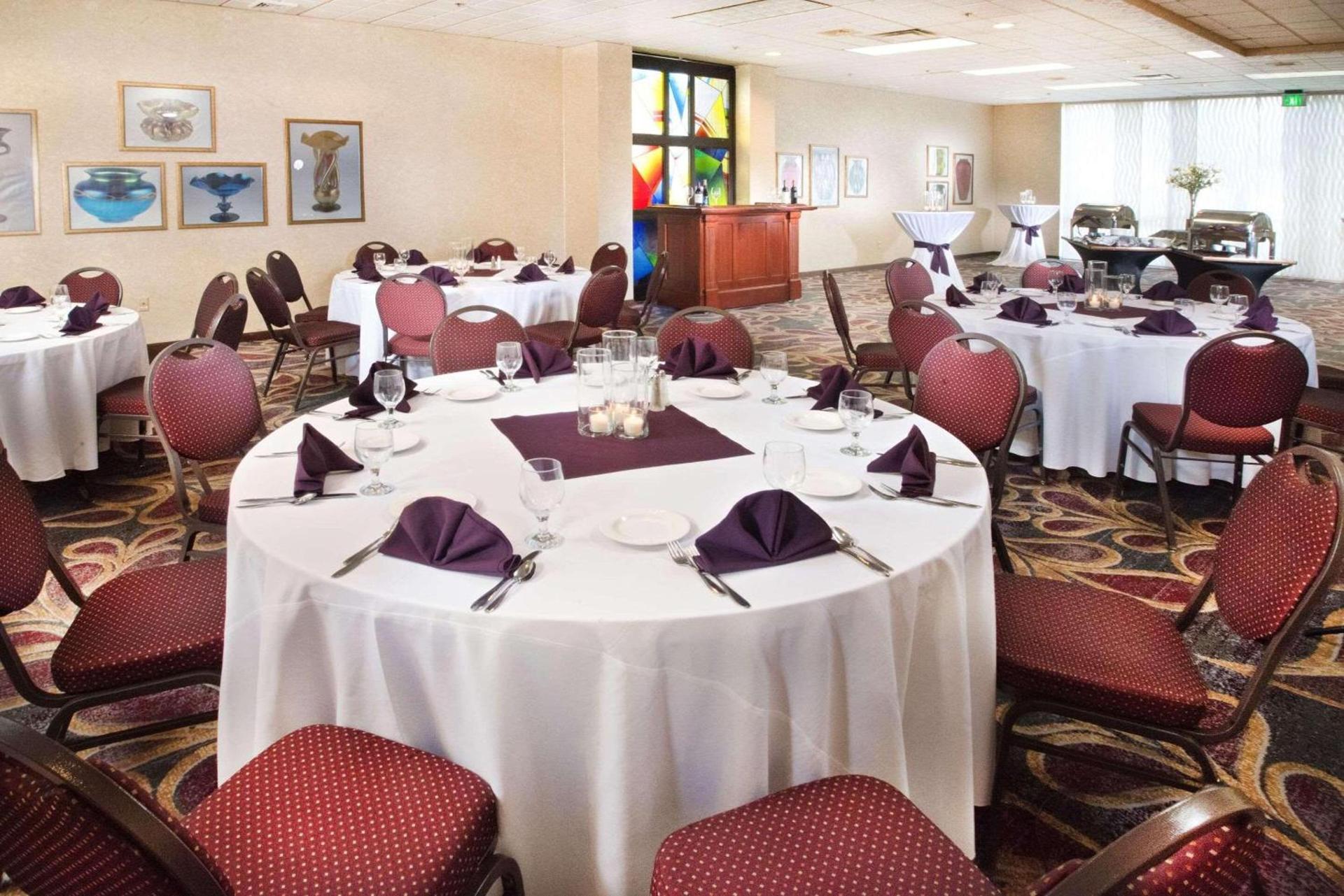 Radisson Hotel Corning photo 28