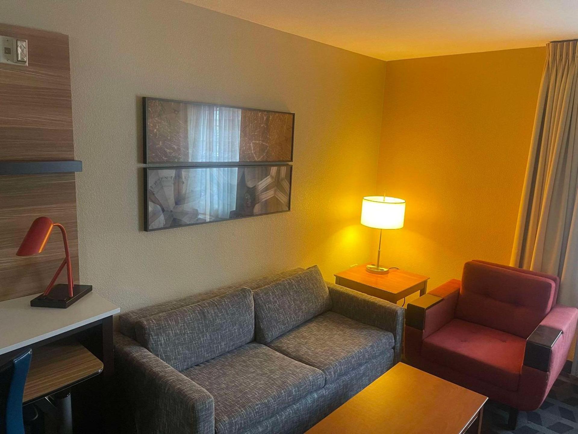 MainStay Suites Tampa Moffitt-USF photo 7