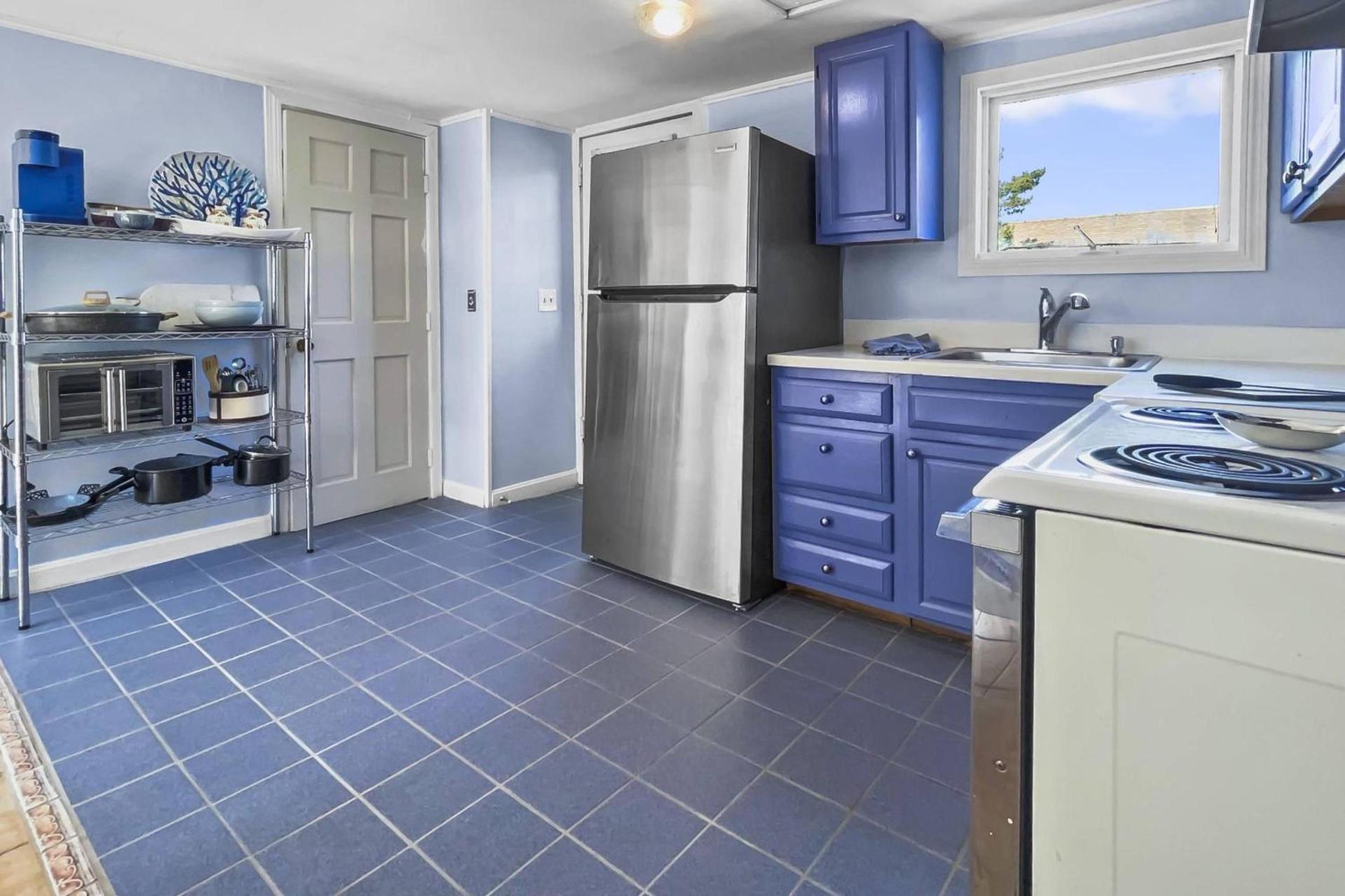 Sunnyside photo 31