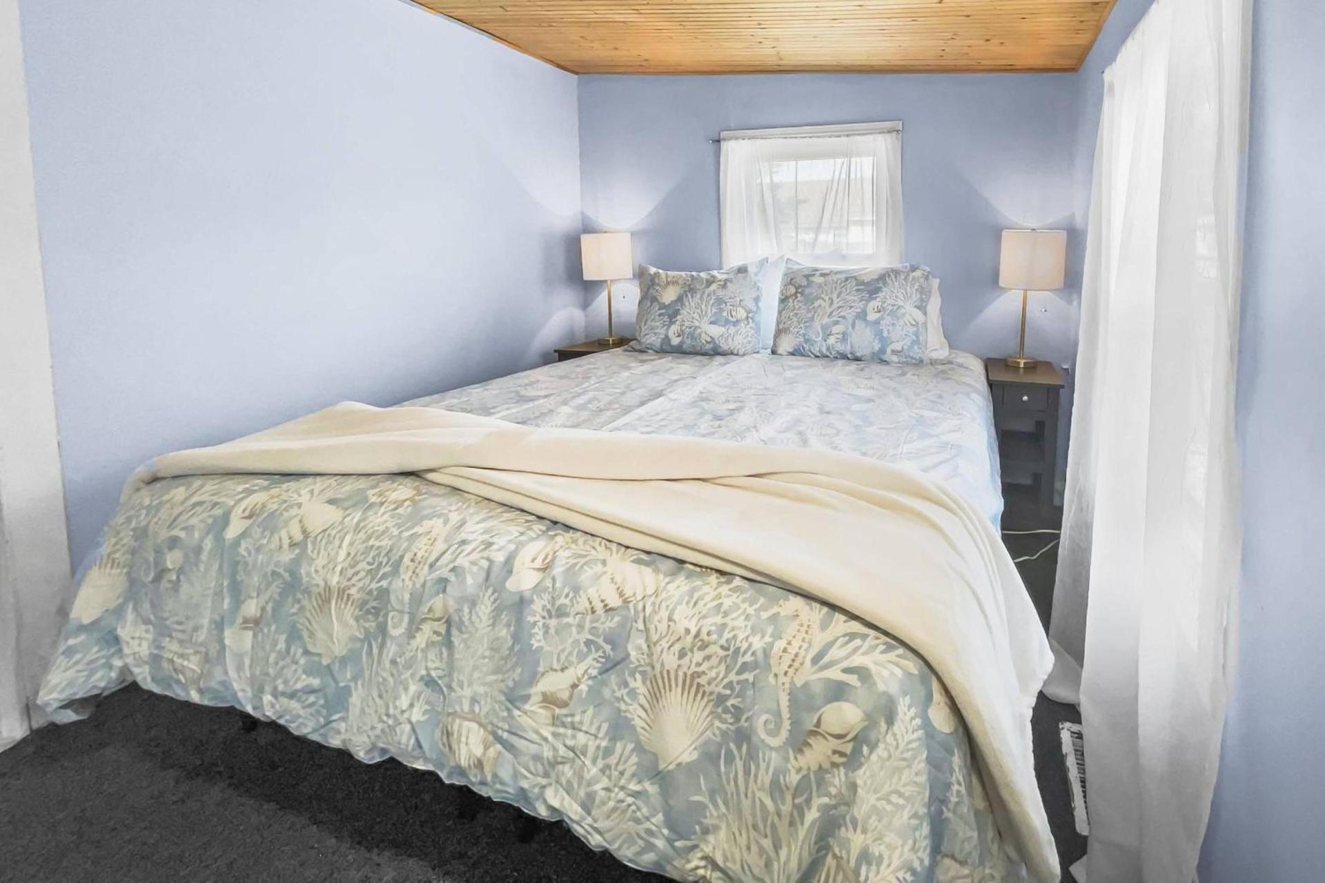 Sunnyside photo 18