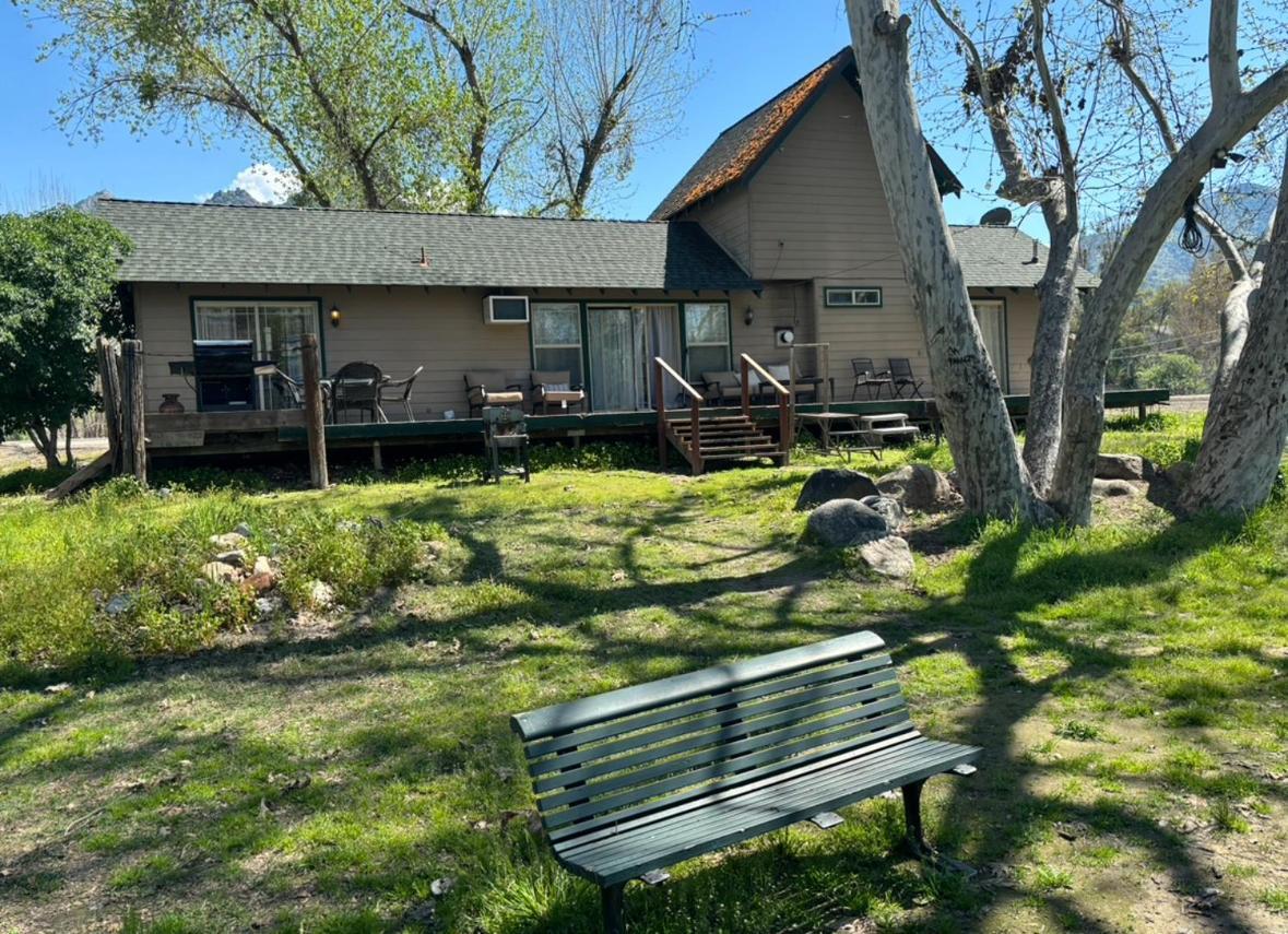 Sequoia River Front Cabins photo 92