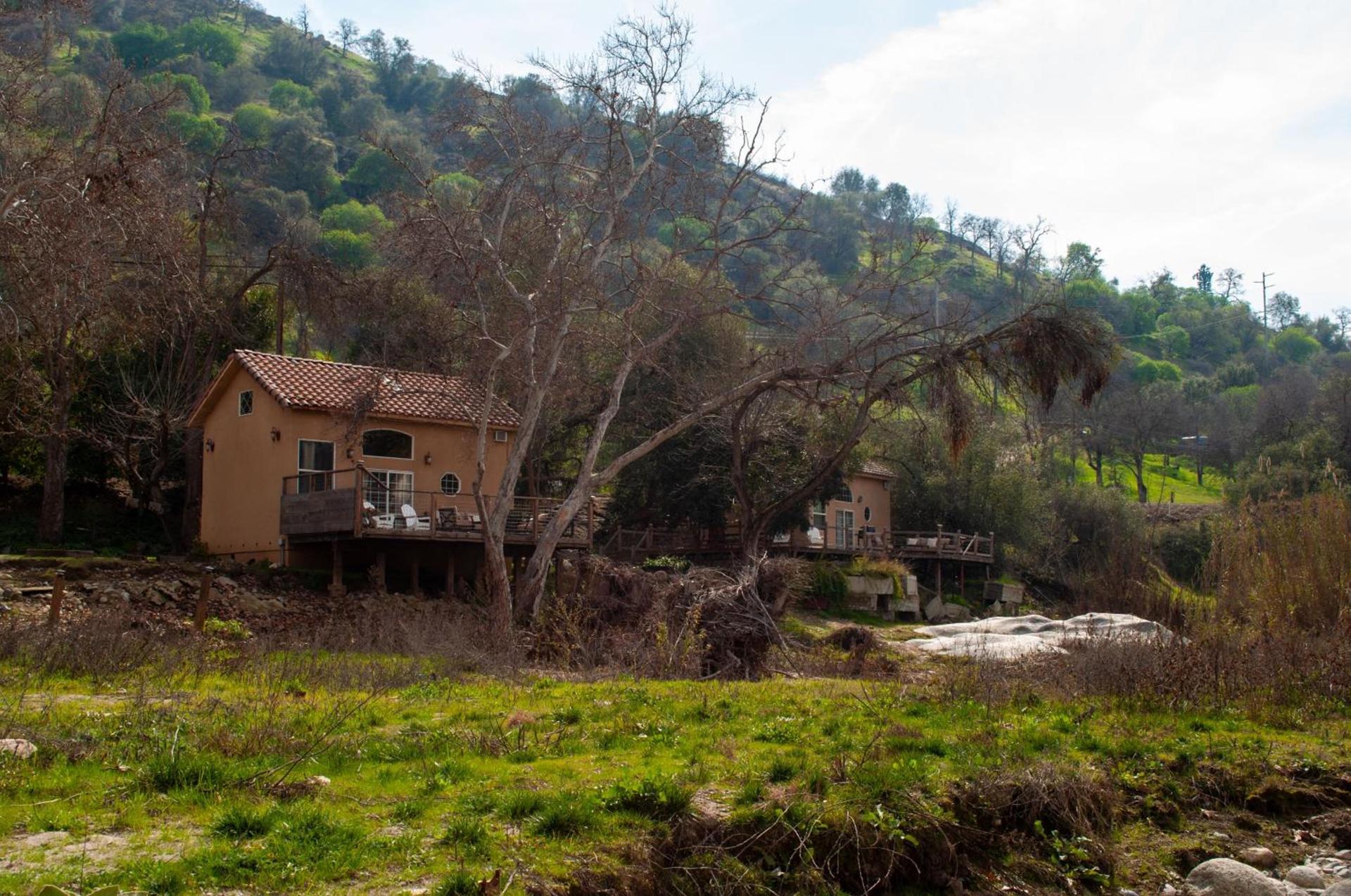 Sequoia River Front Cabins photo 24