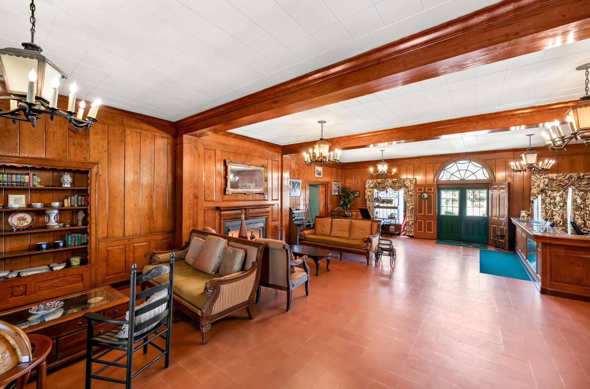 Americas Best Value Inn Historic Clewiston Inn photo 45