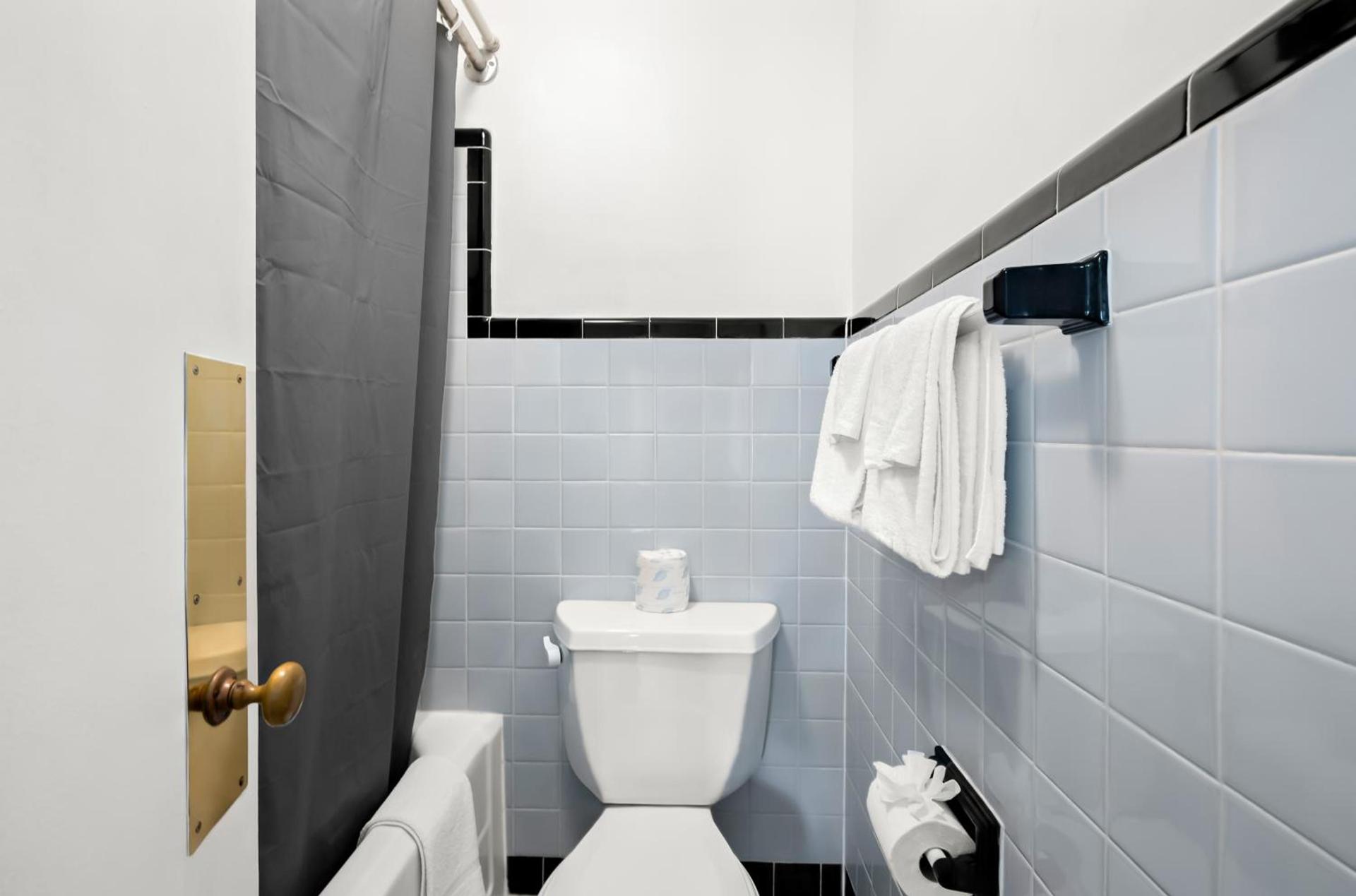 Americas Best Value Inn Historic Clewiston Inn photo 49