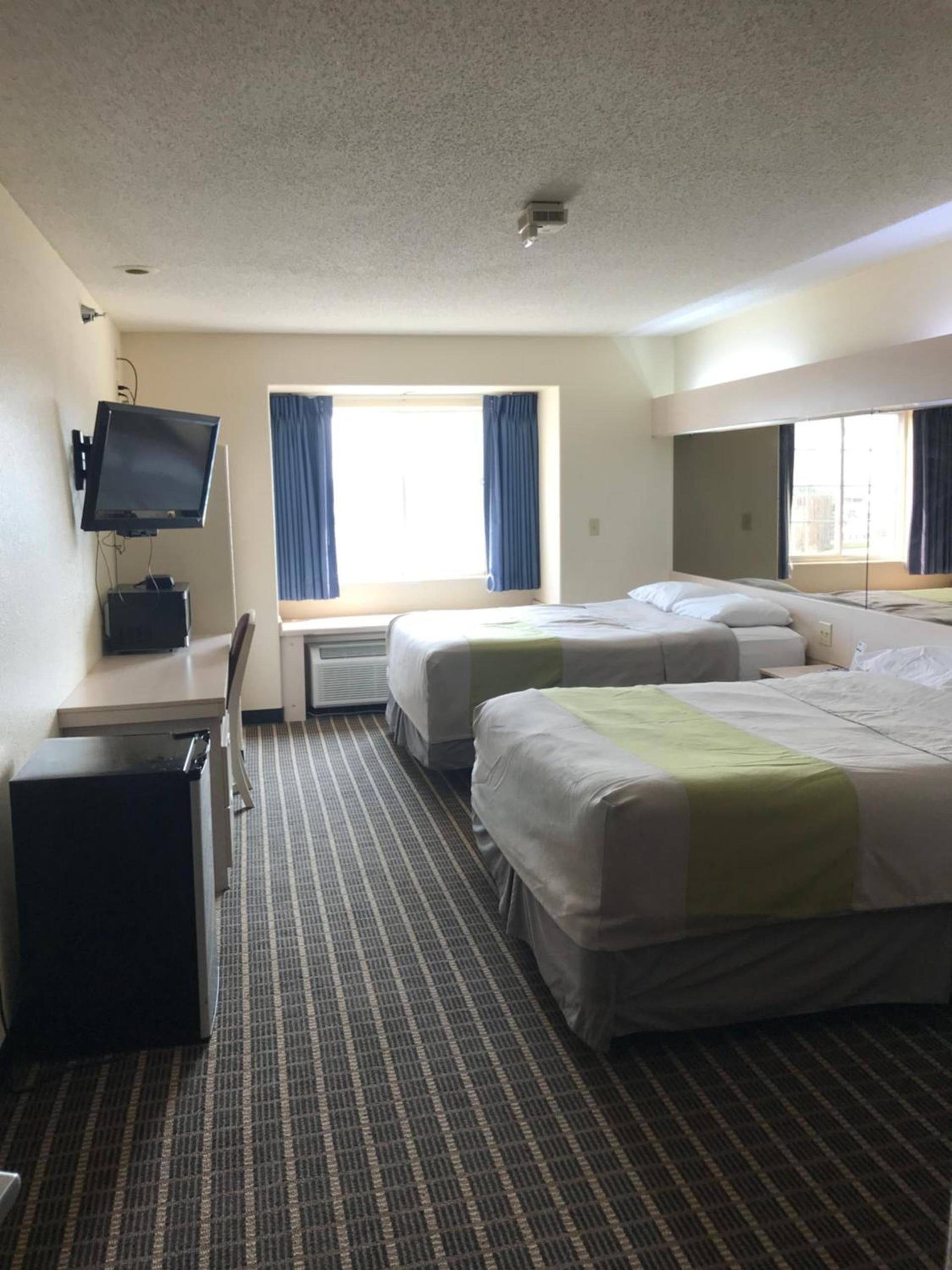 Chadron Inn & Suites photo 14