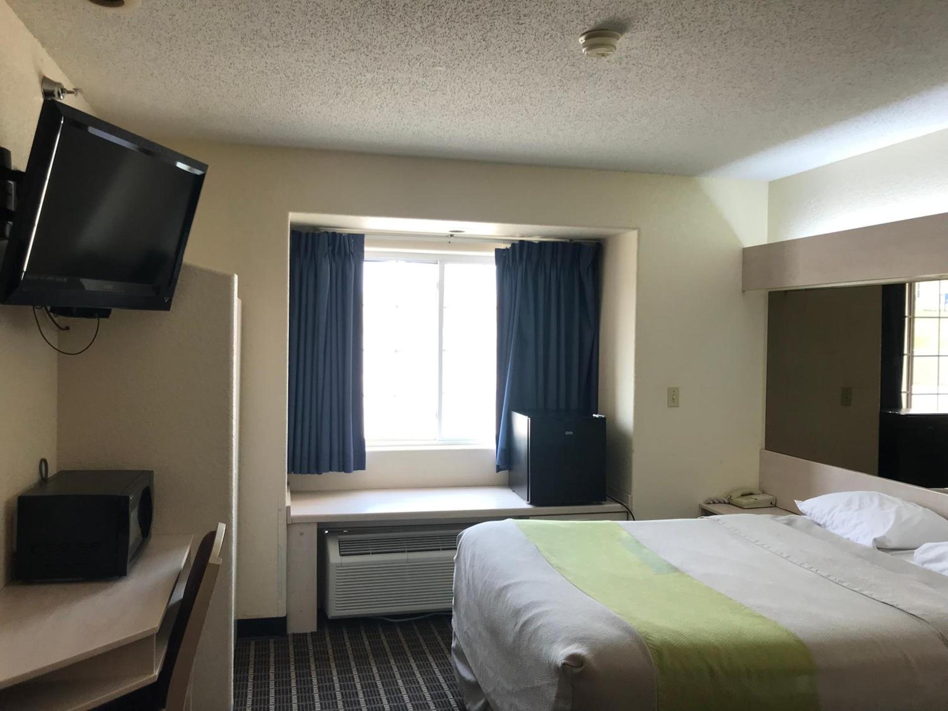 Chadron Inn & Suites photo 12