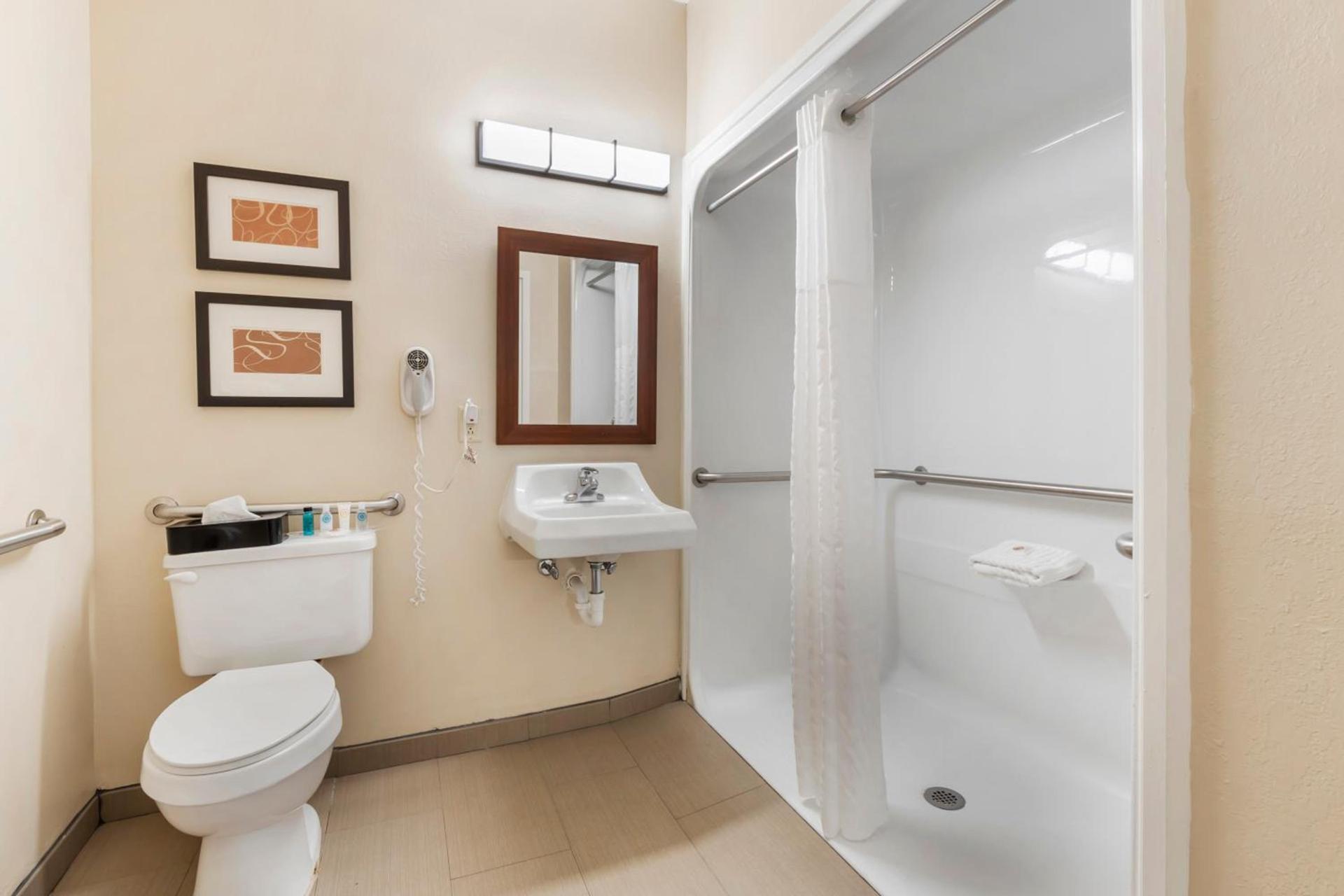 Comfort Inn Summerville - Charleston photo 54