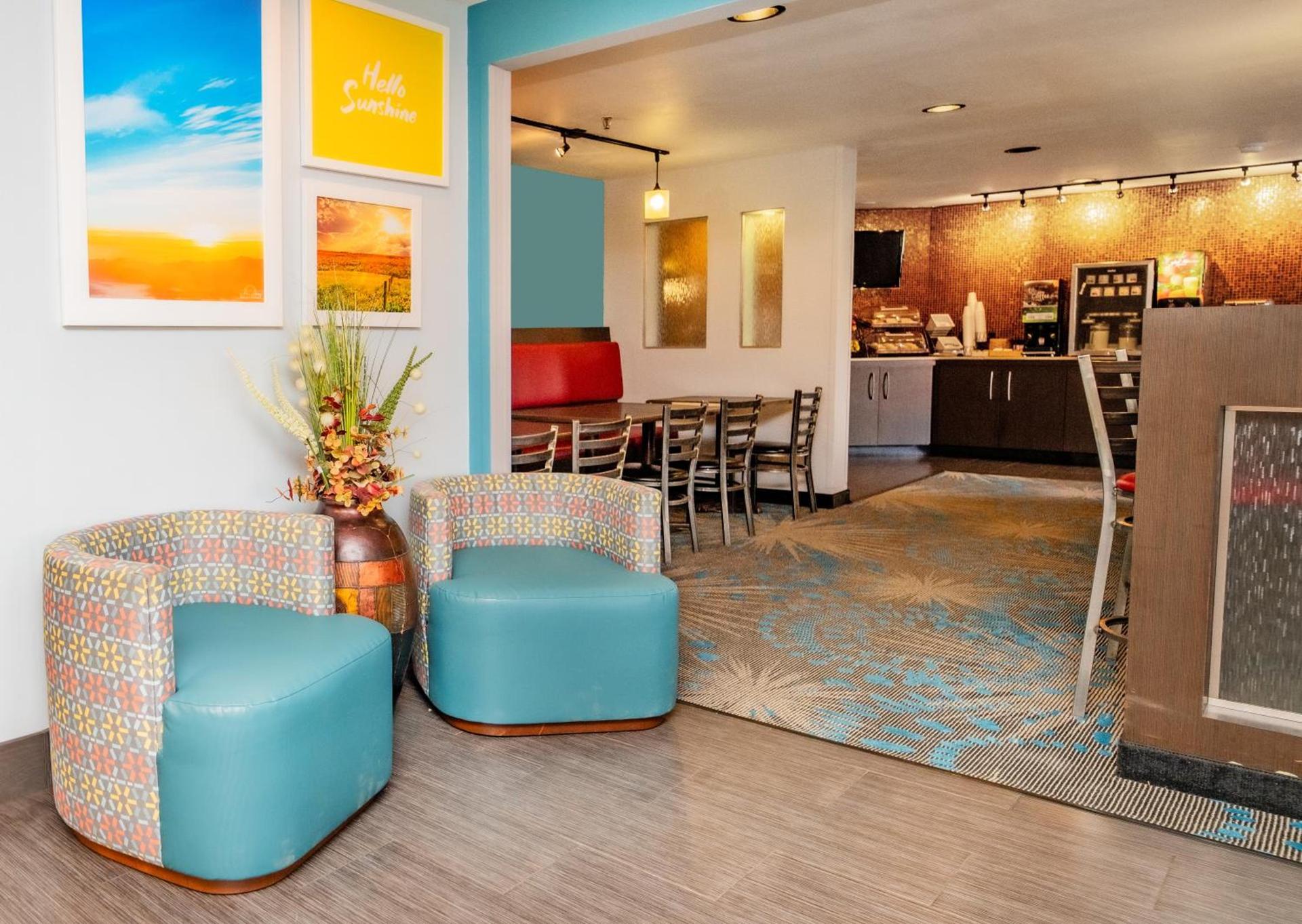 Days Inn by Wyndham Fort Smith photo 45