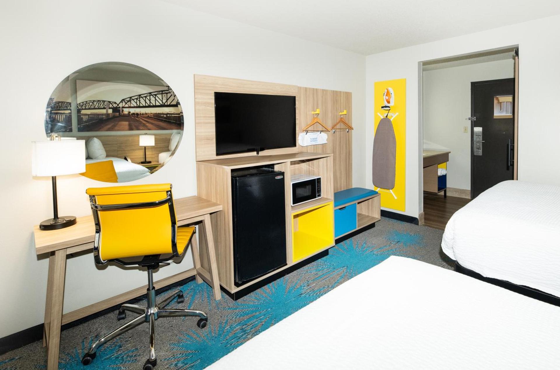 Days Inn by Wyndham Fort Smith photo 42