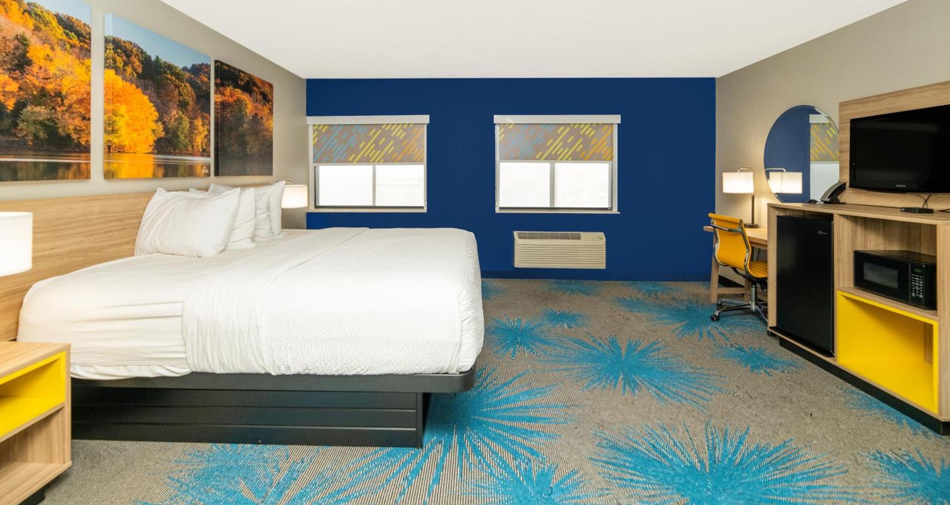 Days Inn by Wyndham Fort Smith photo 38