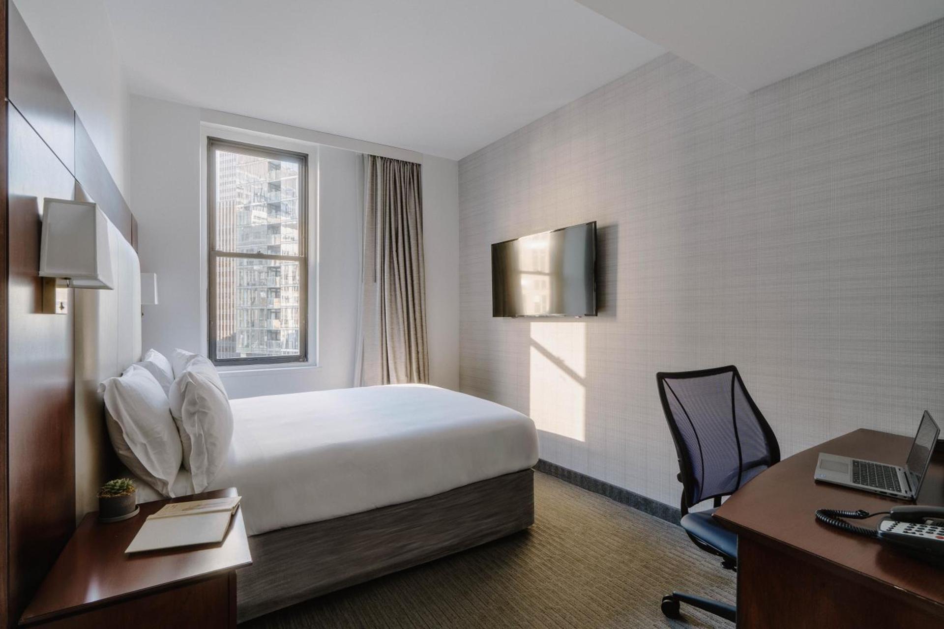 Club Quarters Hotel Wacker at Michigan, Chicago photo 22