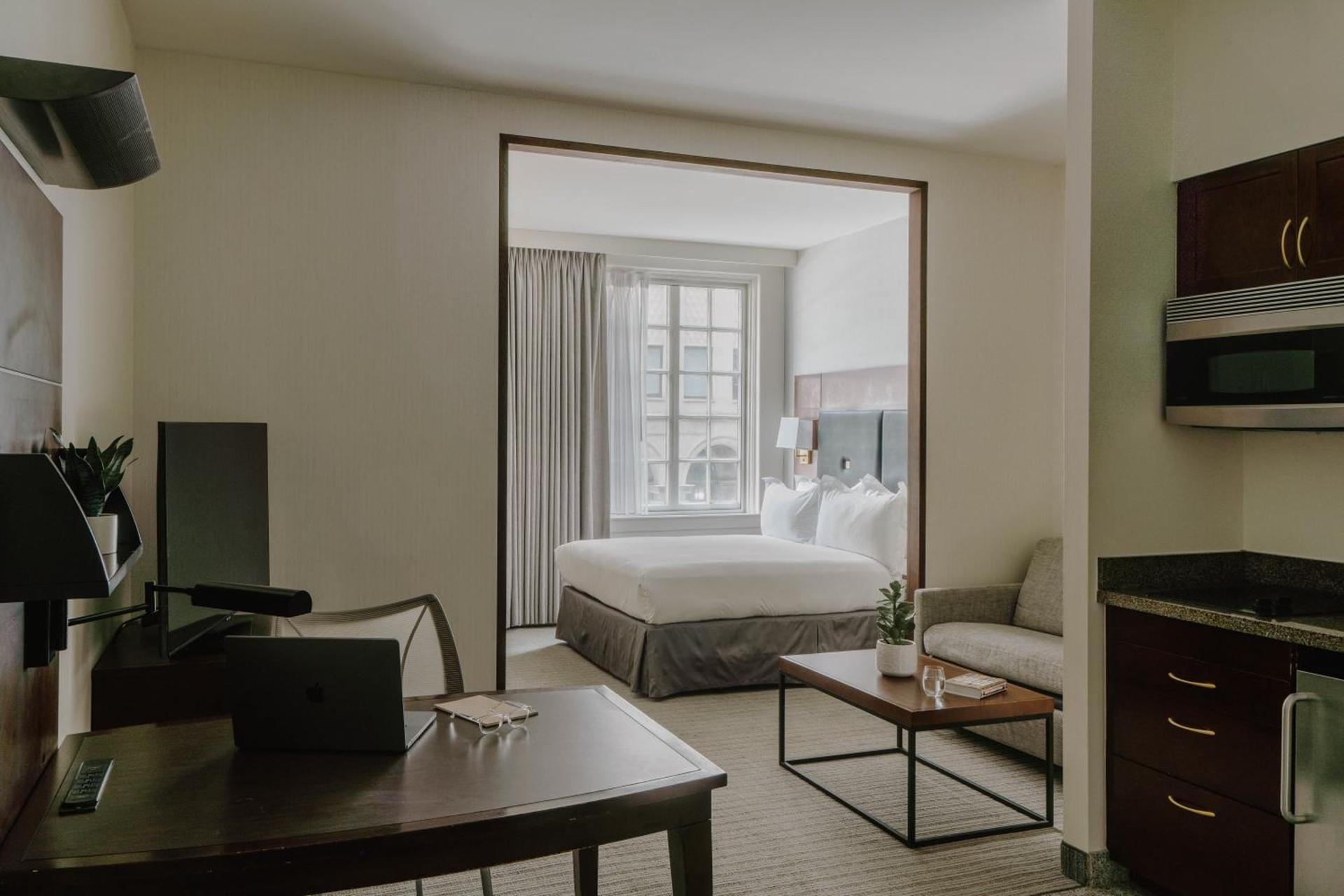 Club Quarters Hotel Downtown, Houston photo 90