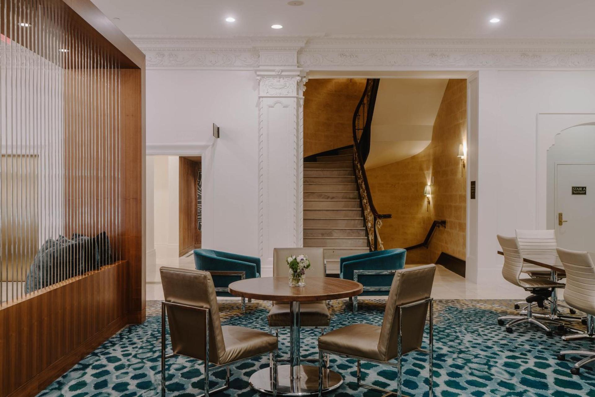 Club Quarters Hotel Downtown, Houston photo 10