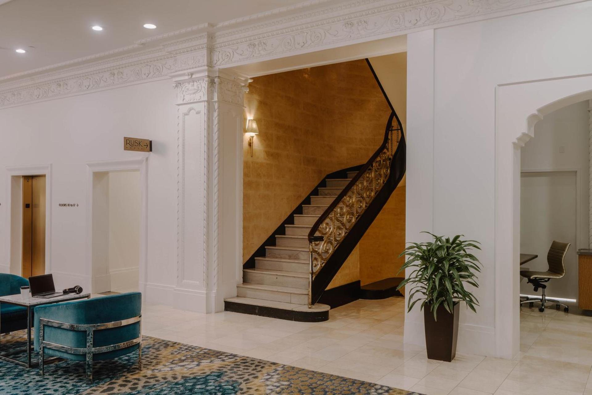 Club Quarters Hotel Downtown, Houston photo 67