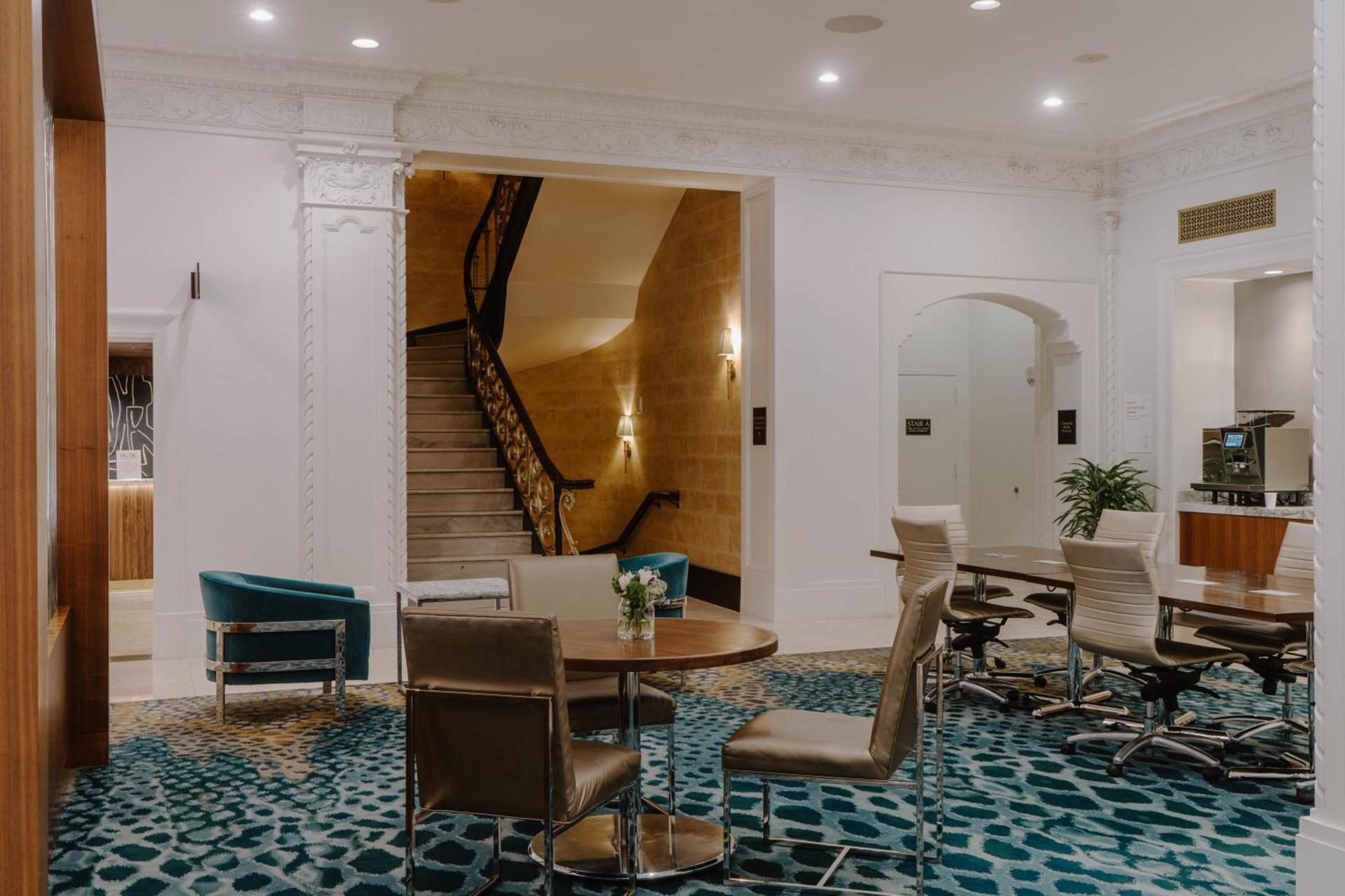 Club Quarters Hotel Downtown, Houston photo 14