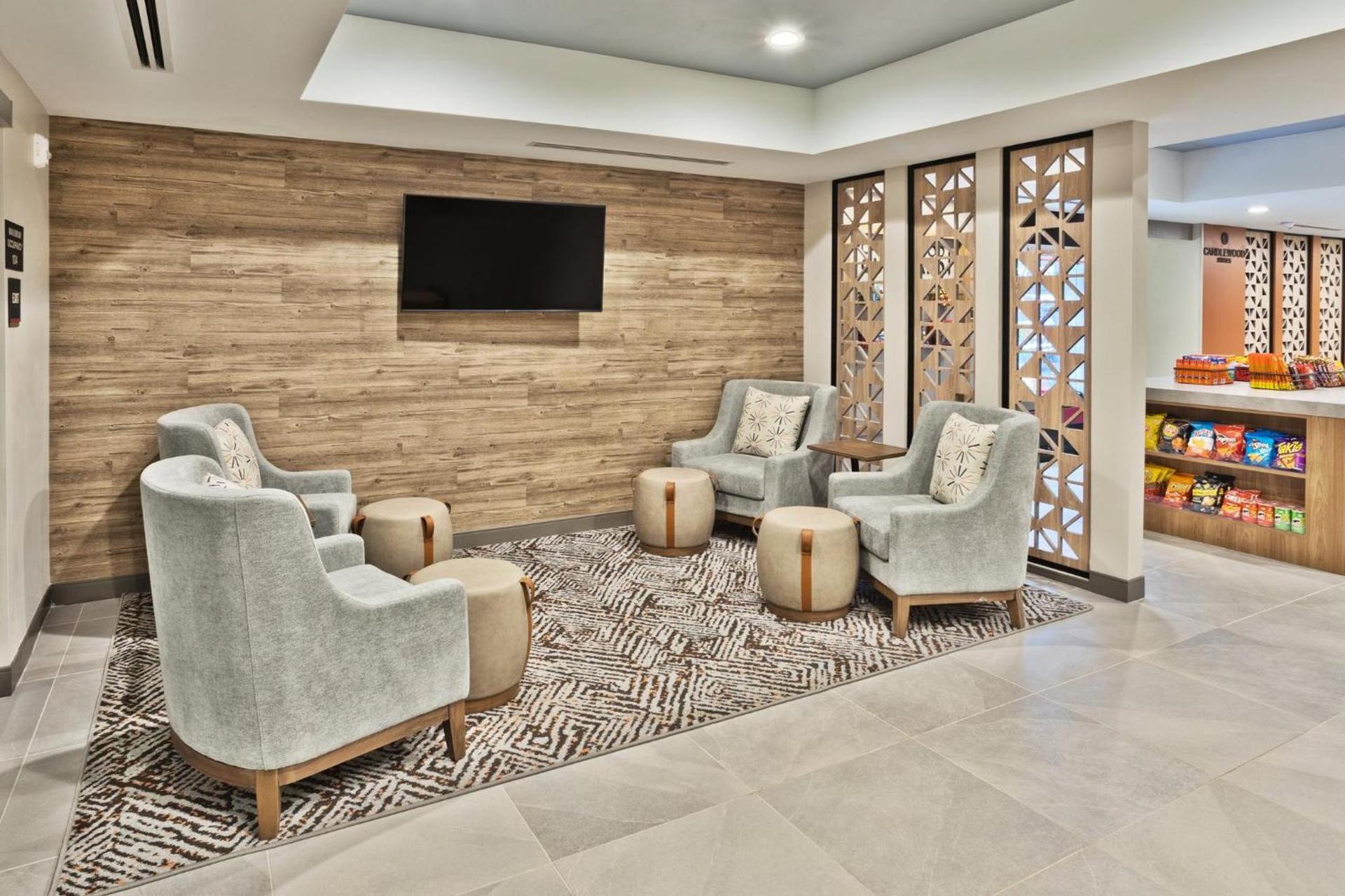 Candlewood Suites Dothan by IHG photo 5