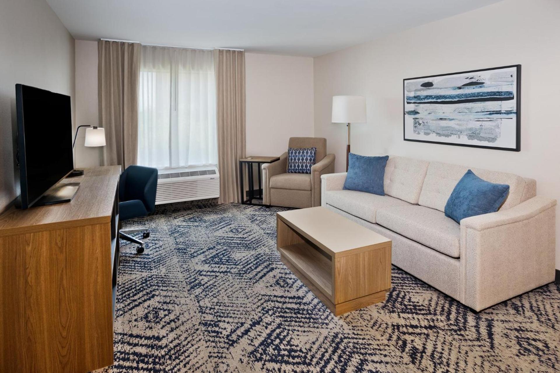 Candlewood Suites Dothan by IHG photo 27