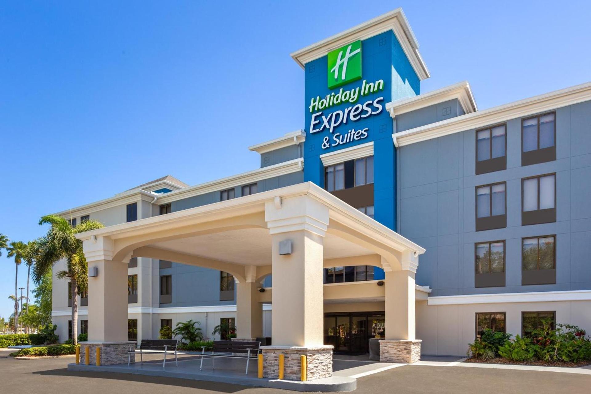 Holiday Inn Express Hotel & Suites Tampa-Rocky Point Island by IHG photo 1